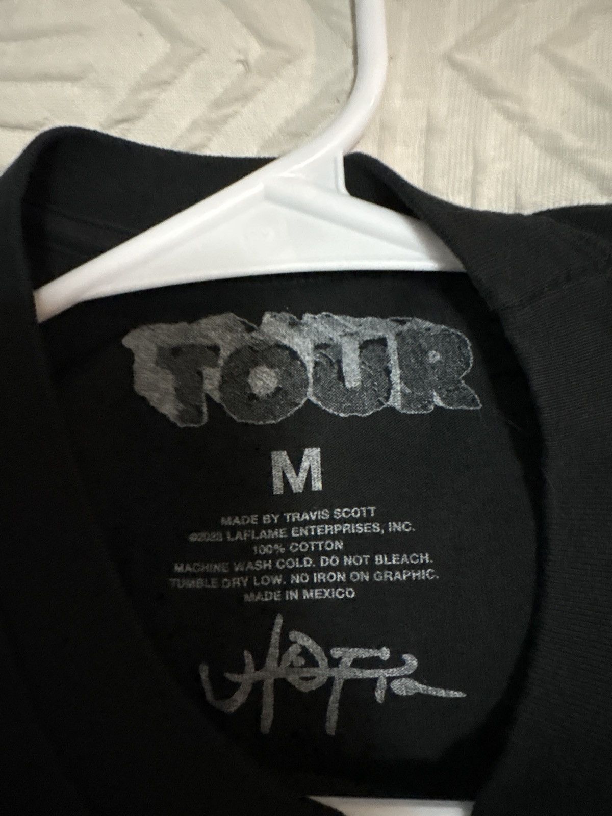 Other Travis scott utopia merch Size US M / EU 48-50 / 2 - 3 Thumbnail