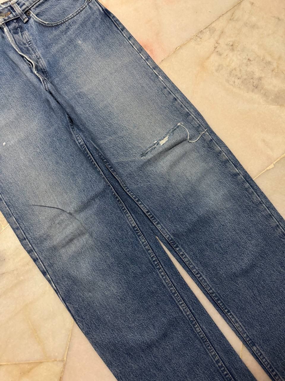 Levi's 💥Grunge💥Vintage 90's 501 Faded Distressed Ripped Blue Jeans Size US 31 - 6 Thumbnail