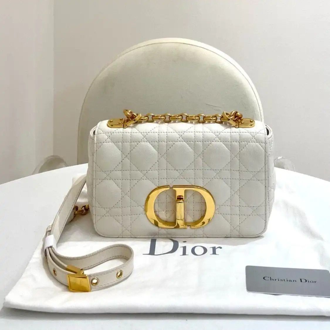 Dior DIOR Caro Small white sheepskin rattan plaid quilted crossbody bag Size ONE SIZE - 1 Thumbnail