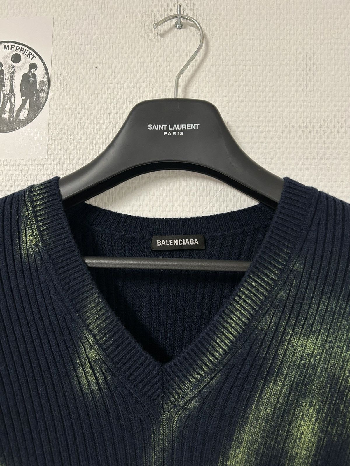 Balenciaga Resort 2020 “Flame” Spray-Paint Airbrush Graffiti Knit Size US S / EU 44-46 / 1 - 6 Thumbnail