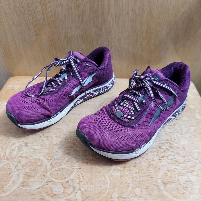 Altra intuition hot sale 4.5 womens