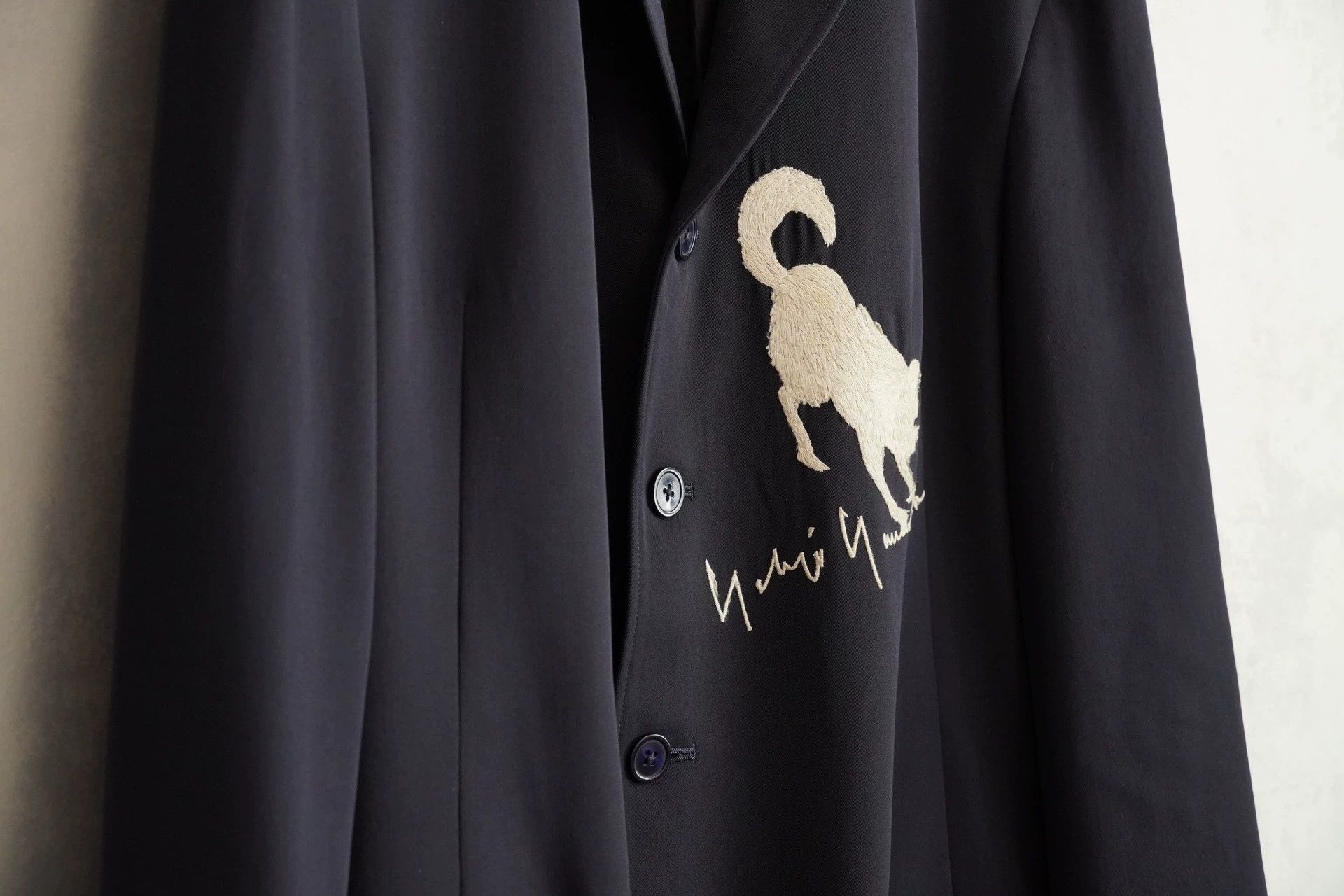 Yohji Yamamoto Yohji Yamamoto 90SS Rin-chan Embroidered Jacket Size US M / EU 48-50 / 2 - 2 Thumbnail