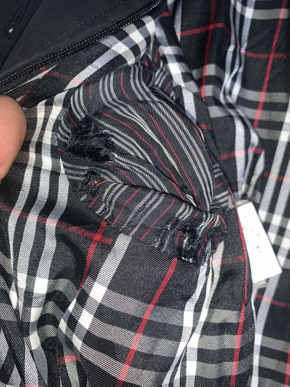 Burberry Burberry Black Label Long jacket TRASHED Size US M / EU 48-50 / 2 - 13 Thumbnail