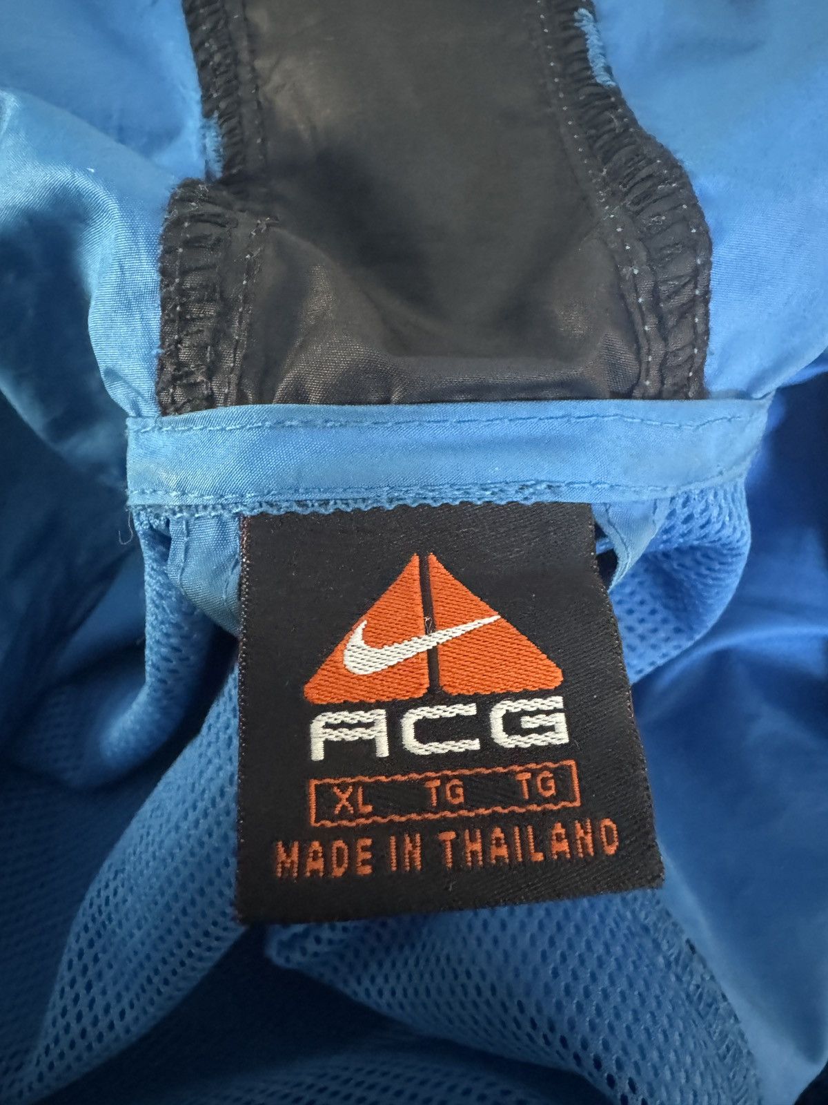 Nike ACG Crazy 90s Vintage Nike ACG Windbreaker Size US XL / EU 56 / 4 - 5 Thumbnail