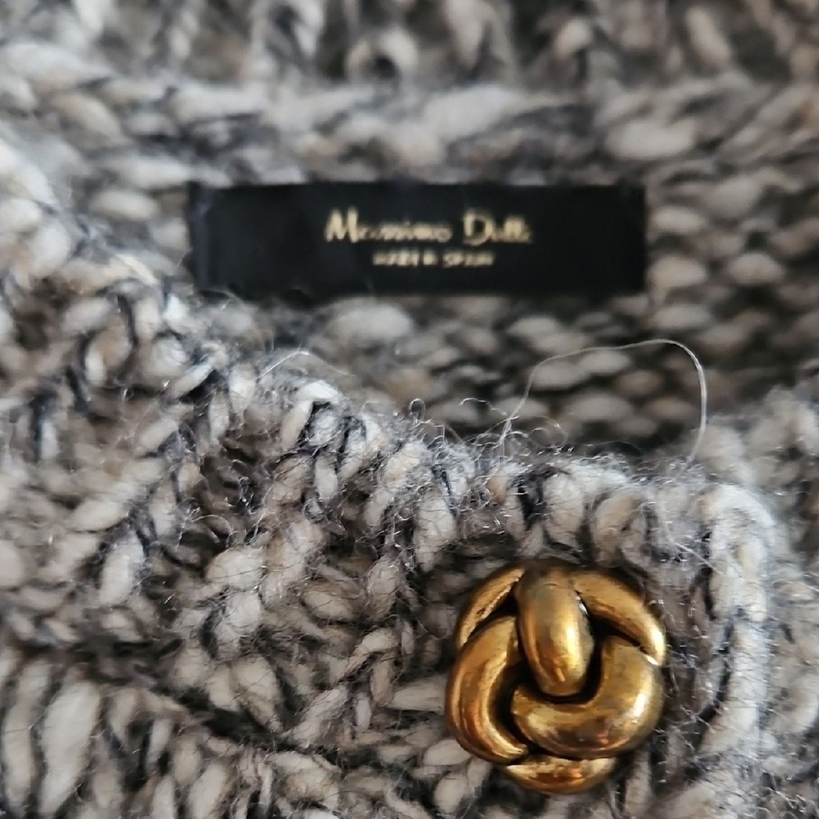 Massimo Dutti Massimo Dutti Gray Knit Sweater with Gold Accent size M Size M / US 6-8 / IT 42-44 - 2 Thumbnail