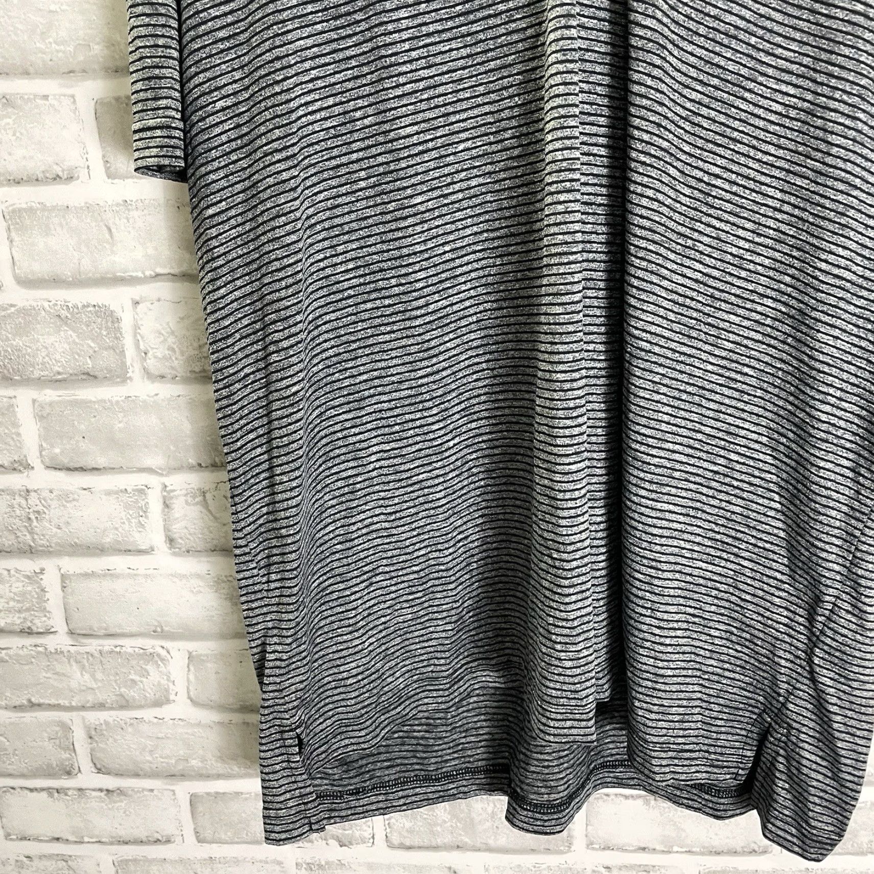 Adidas Adidas Golf Gray Striped Polo Shirt Mens 2XL Athletic Shirt Polo Golf Gr ay Striped Adidas Golf Mens 2XL Size US XXL / EU 58 / 5 - 3 Thumbnail