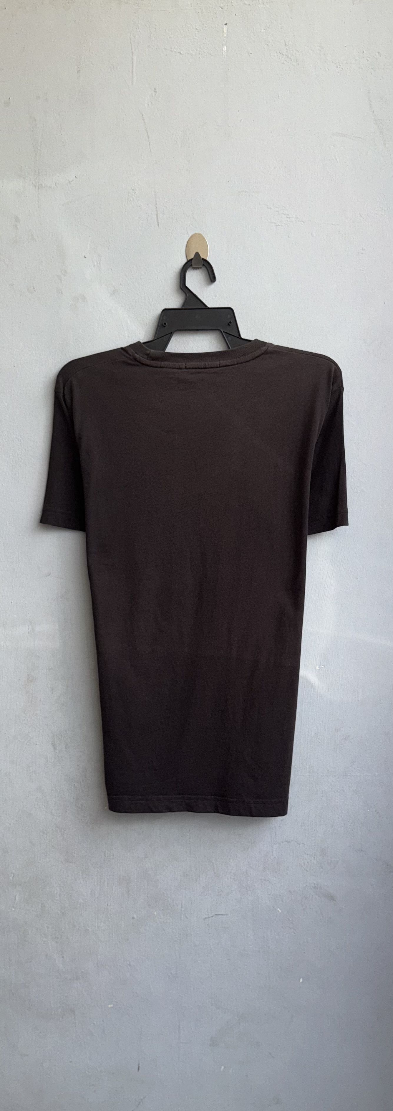 One Piece × Uniqlo One Piece Blackbeard Pirates Shirt Size US L / EU 52-54 / 3 - 7 Thumbnail