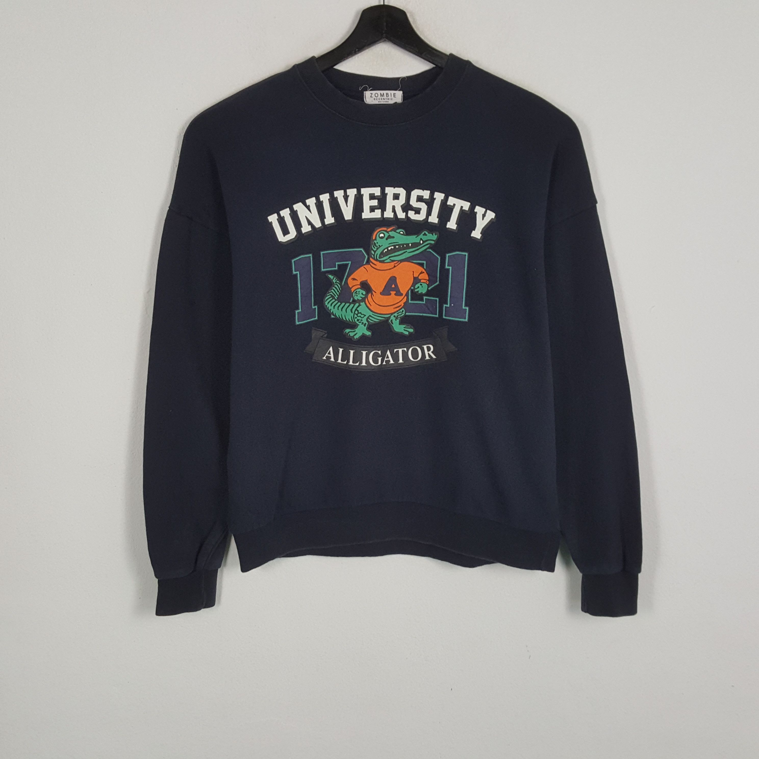 UNIVERSITY OF ALLIGATOR Center Design Sweatshirt
