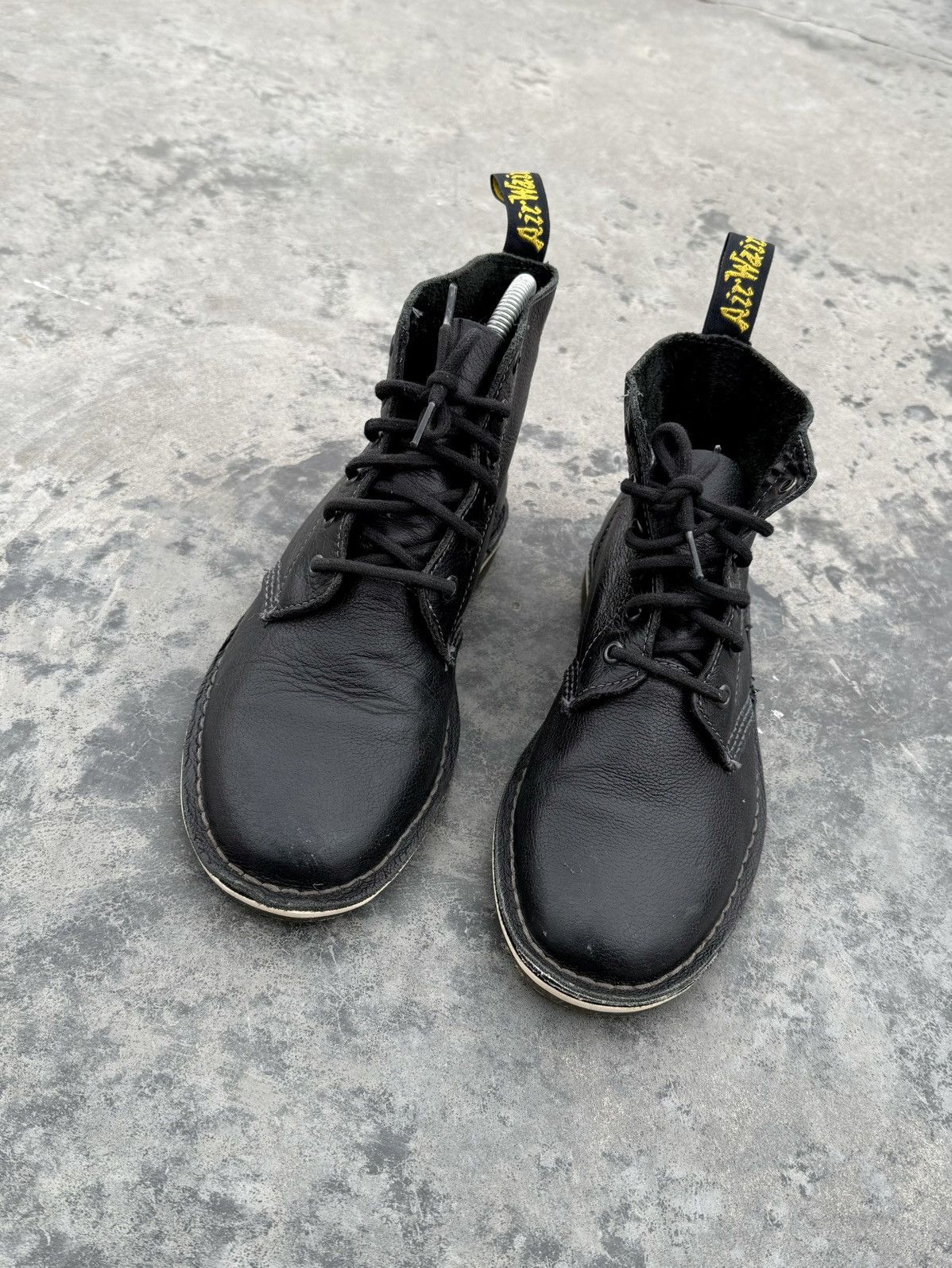 Dr. Martens Dr Martens England Y2k Bouncing Leather Combat Boots Size US 9 / EU 42 - 1 Thumbnail