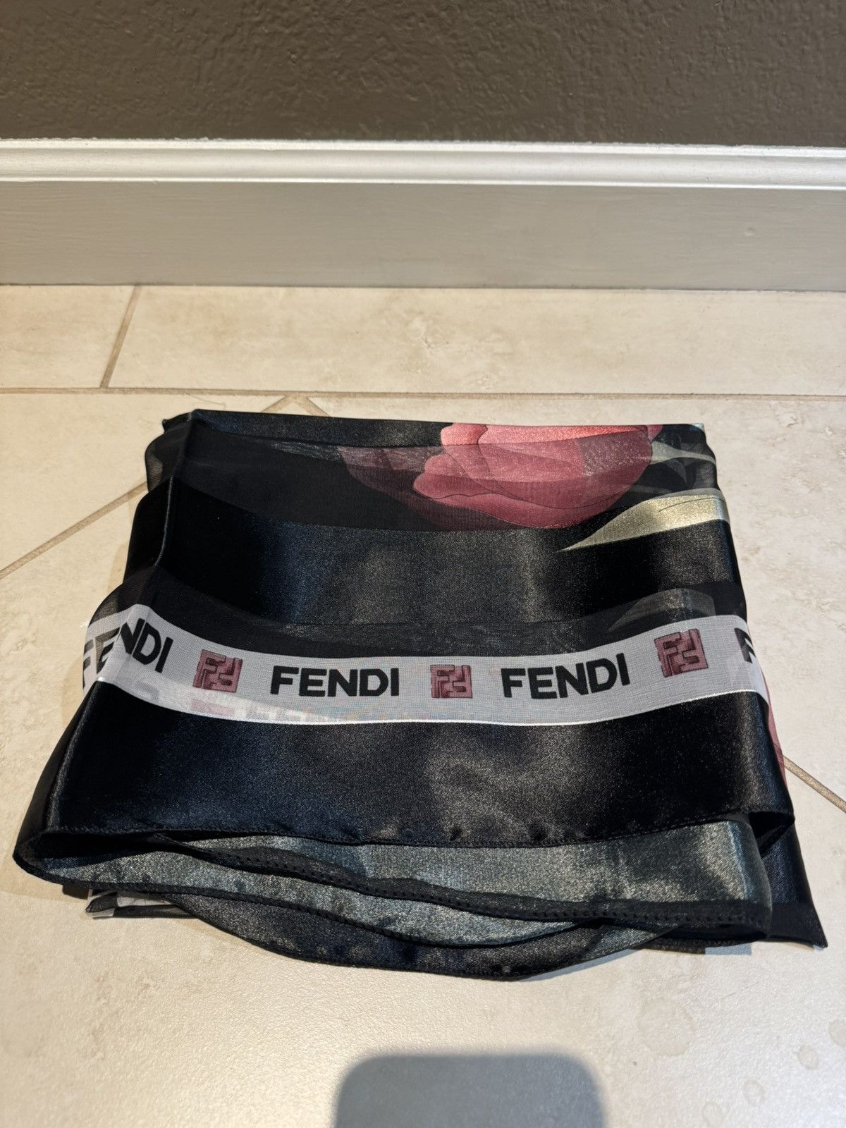 Fendi Fendi Black Pink Tulip Flower Silk Scarf Holes Used Size ONE SIZE - 6 Thumbnail
