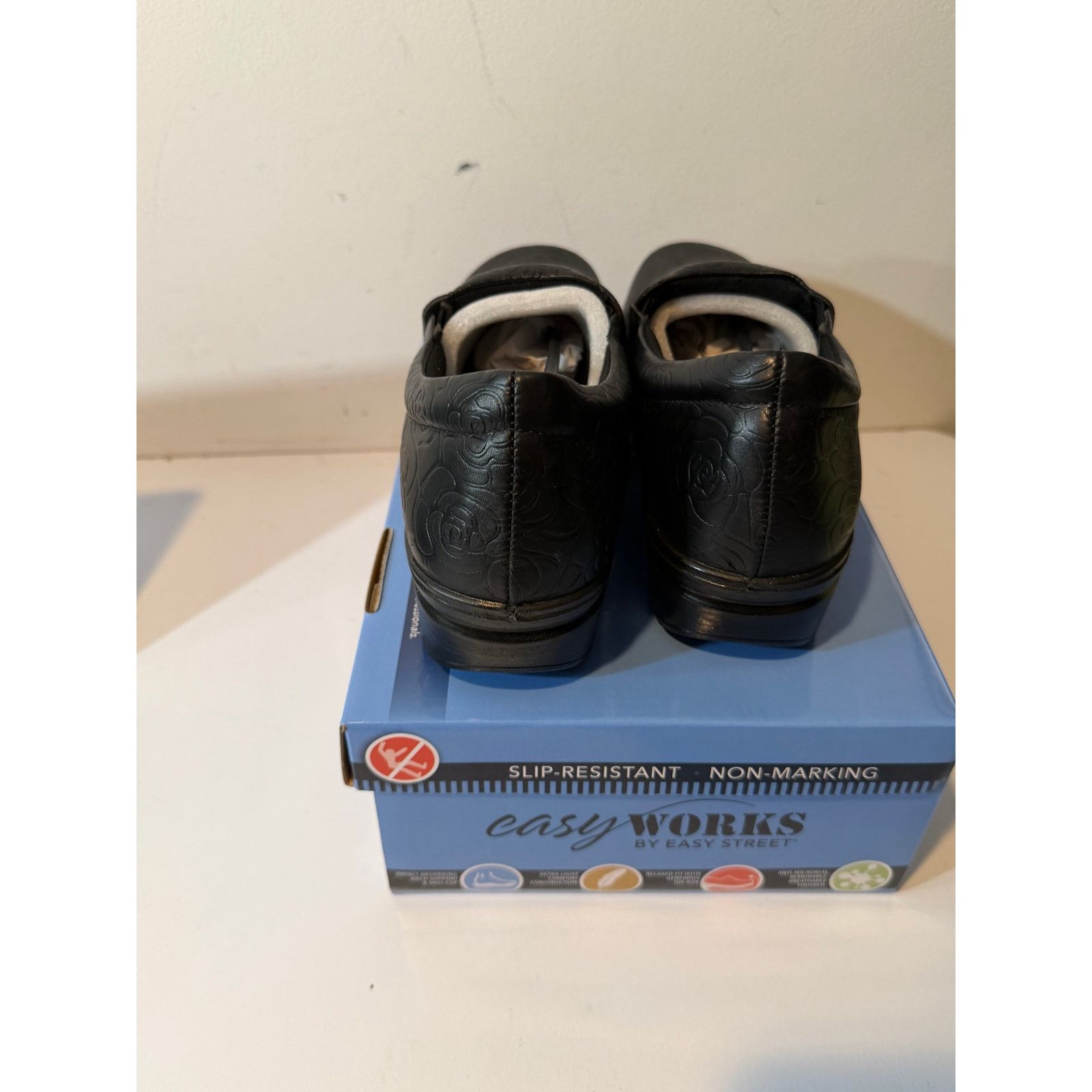 Other Easy Works By Easy Street Clogs Tiffany black rose emboss 12 Size US 12 / IT 42 - 5 Thumbnail