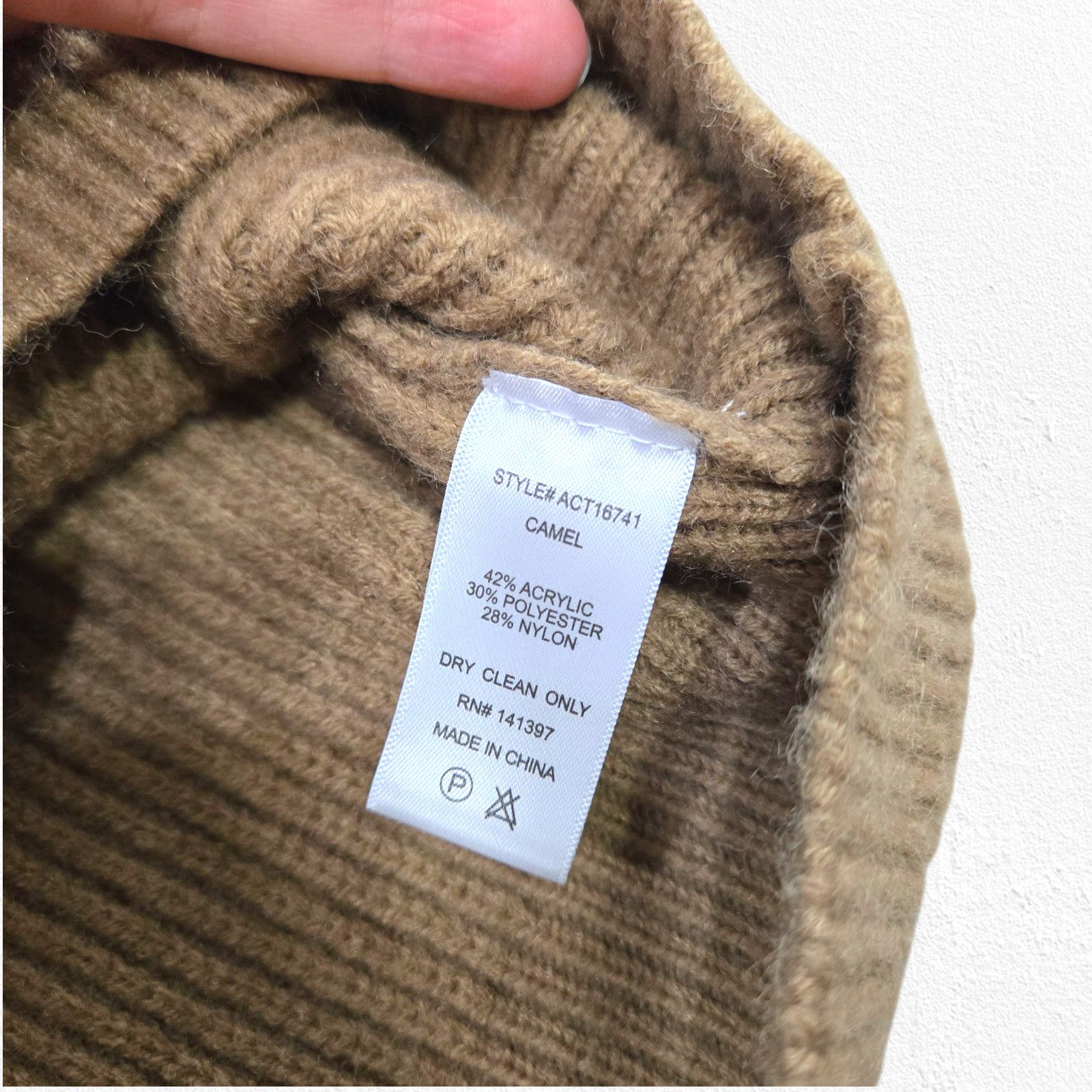 ASTR The Label ASTR the Label Camel Puff Shoulder Sweater Knit Size Medium Size M / US 6-8 / IT 42-44 - 7 Thumbnail