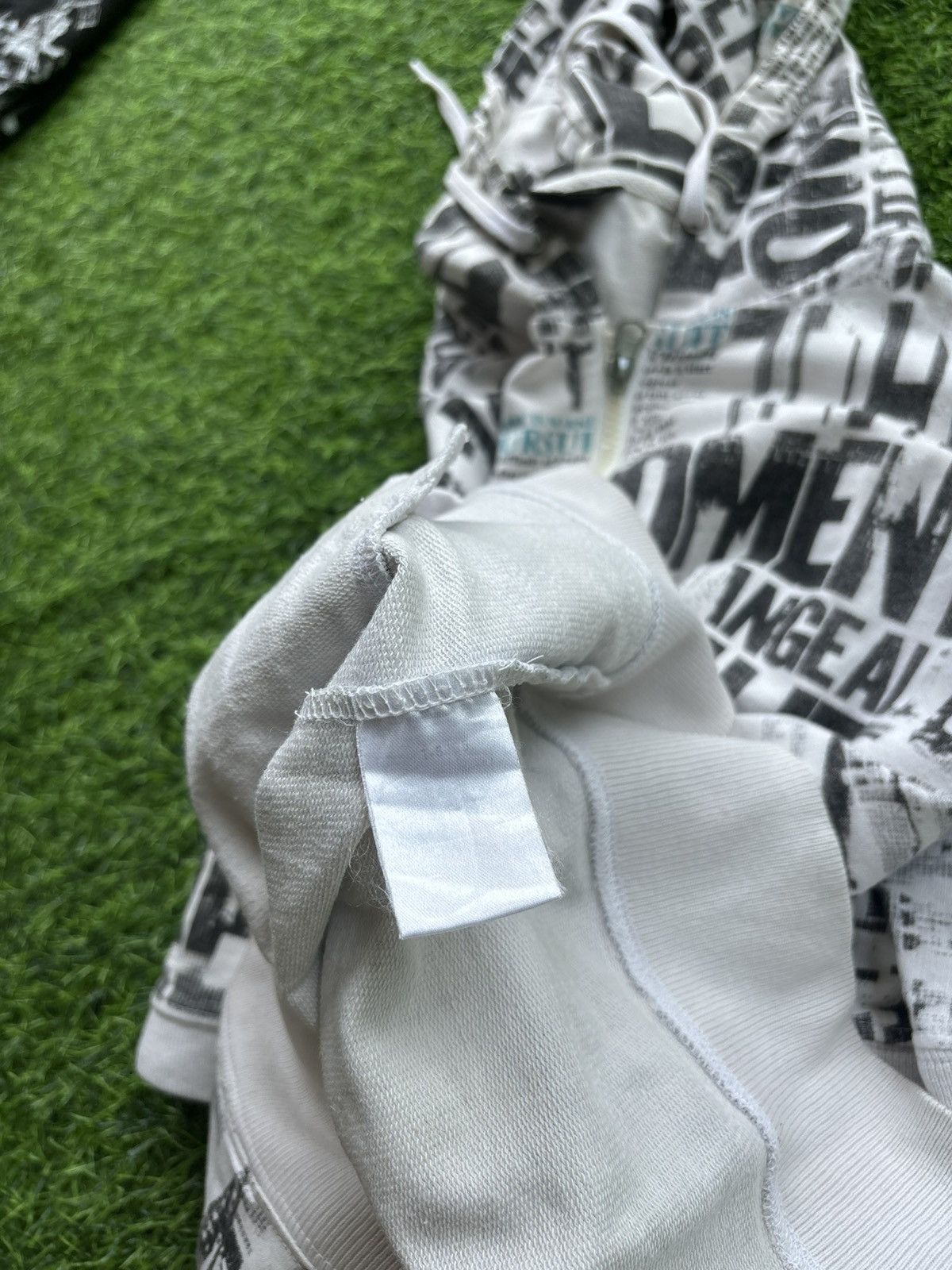 Hysteric Glamour Y2k Up Walk Plus Full Print Ifsixwasnine Style Zip Size US L / EU 52-54 / 3 - 9 Thumbnail