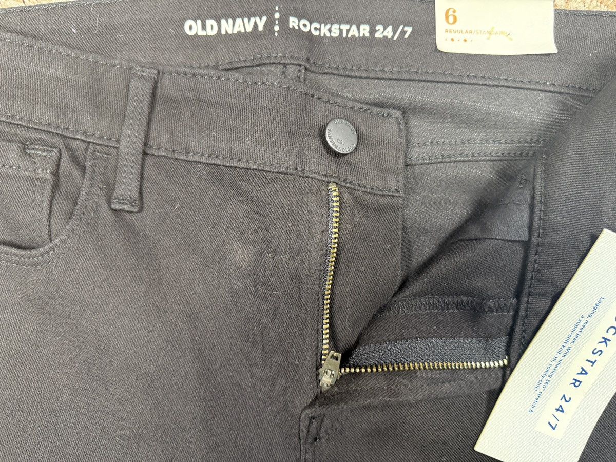 Old Navy Mid-Rise Rockstar Super-Skinny Jeans Size 28" / US 6 / IT 42 - 7 Thumbnail