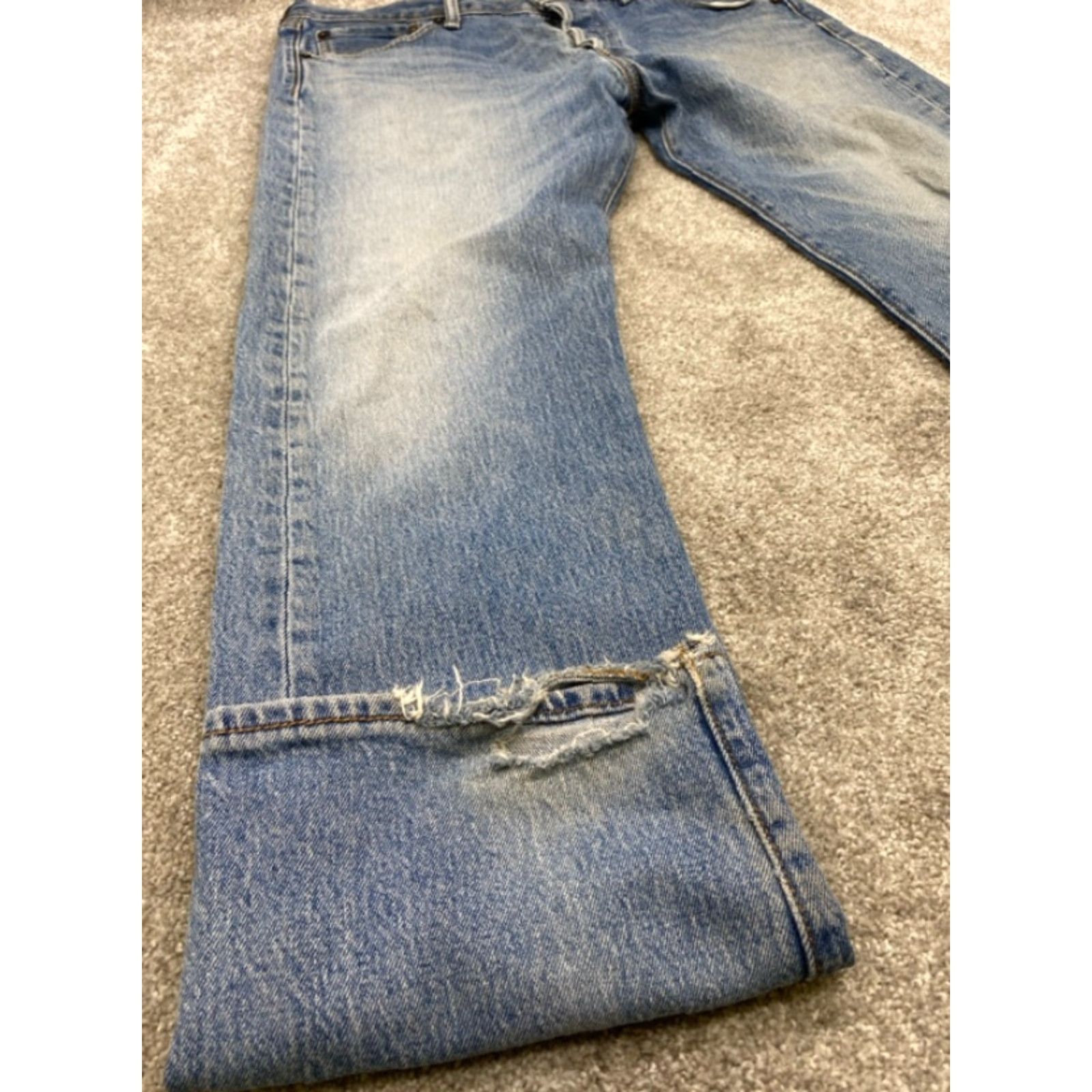 Levi's Levi's 501 Jeans Men 34x30 Blue Denim Button Fly Straight Levi'S 501 Series Regular 5-Pocket Denim Cotton Jeans Mens Size US 34 / EU 50 - 2 Thumbnail