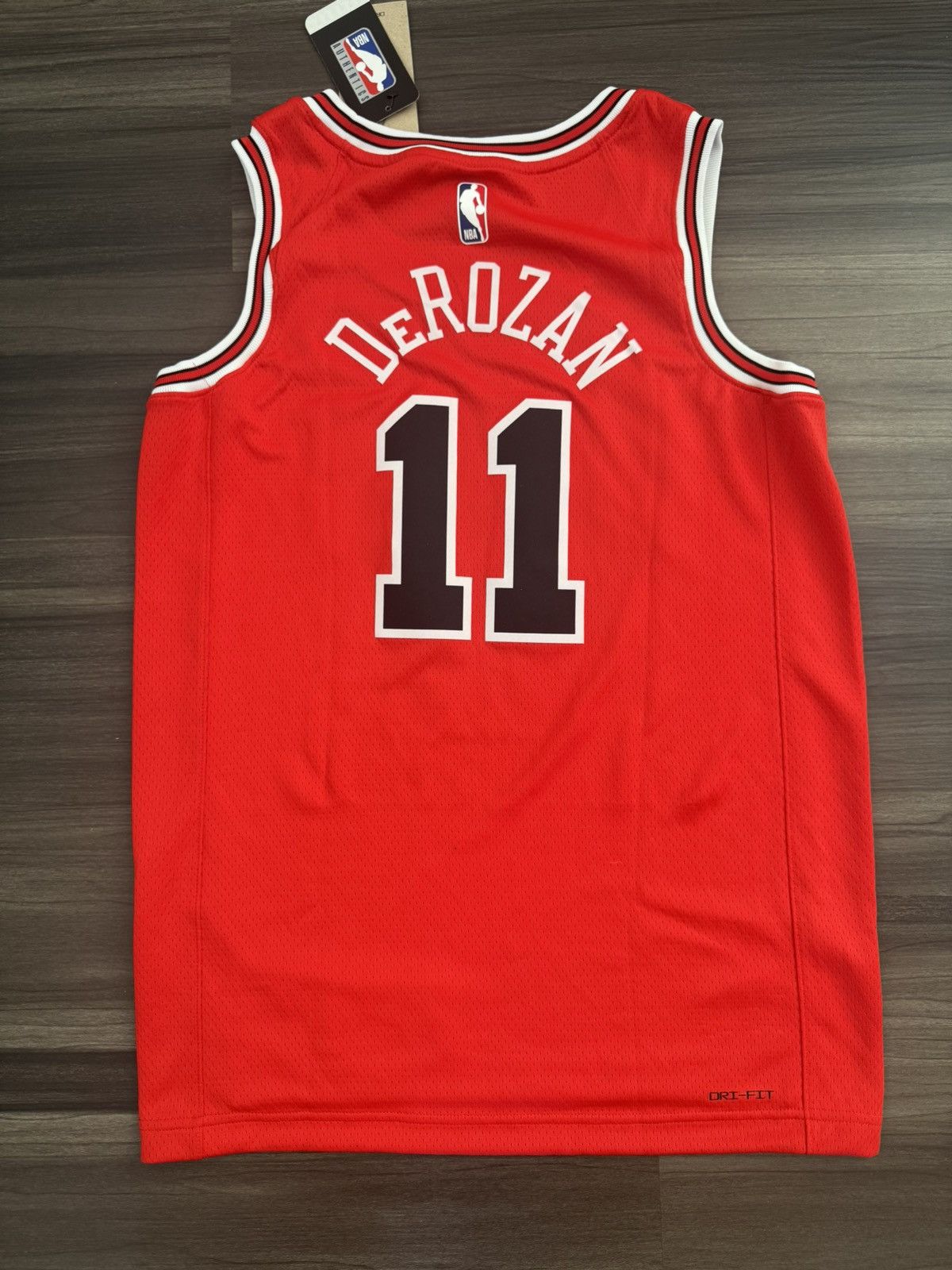 Nike Nike DeMar DeRozan Chicago Bulls #11 Home Jersey Size S 40 Size US S / EU 44-46 / 1 - 8 Thumbnail