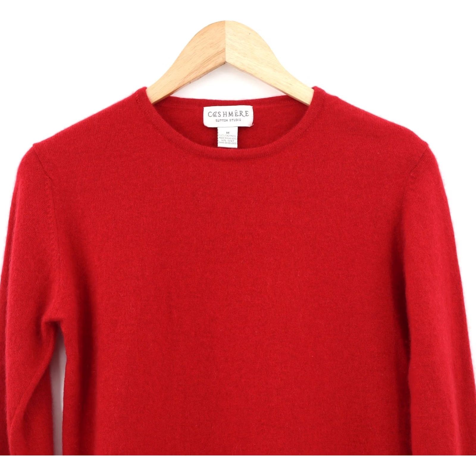 Vintage Sutton Studio Women's Sweater Shirt? (Original title is "Sutton Studio Women's Cashmere Long Sleeve Sweater Red Sz M") Size M / US 6-8 / IT 42-44 - 3 Thumbnail