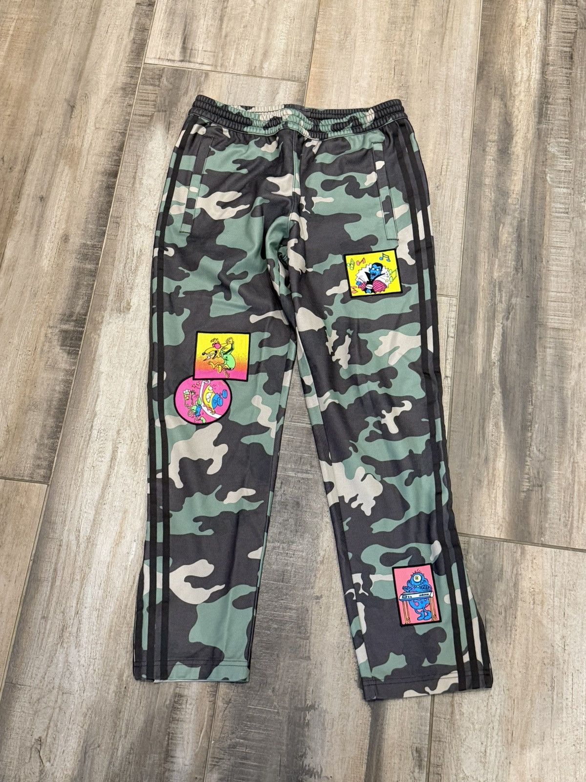 Adidas × Jeremy Scott Camo Jeremy Scott x Adidas Trackpants Size US 32 / EU 48 - 1 Thumbnail