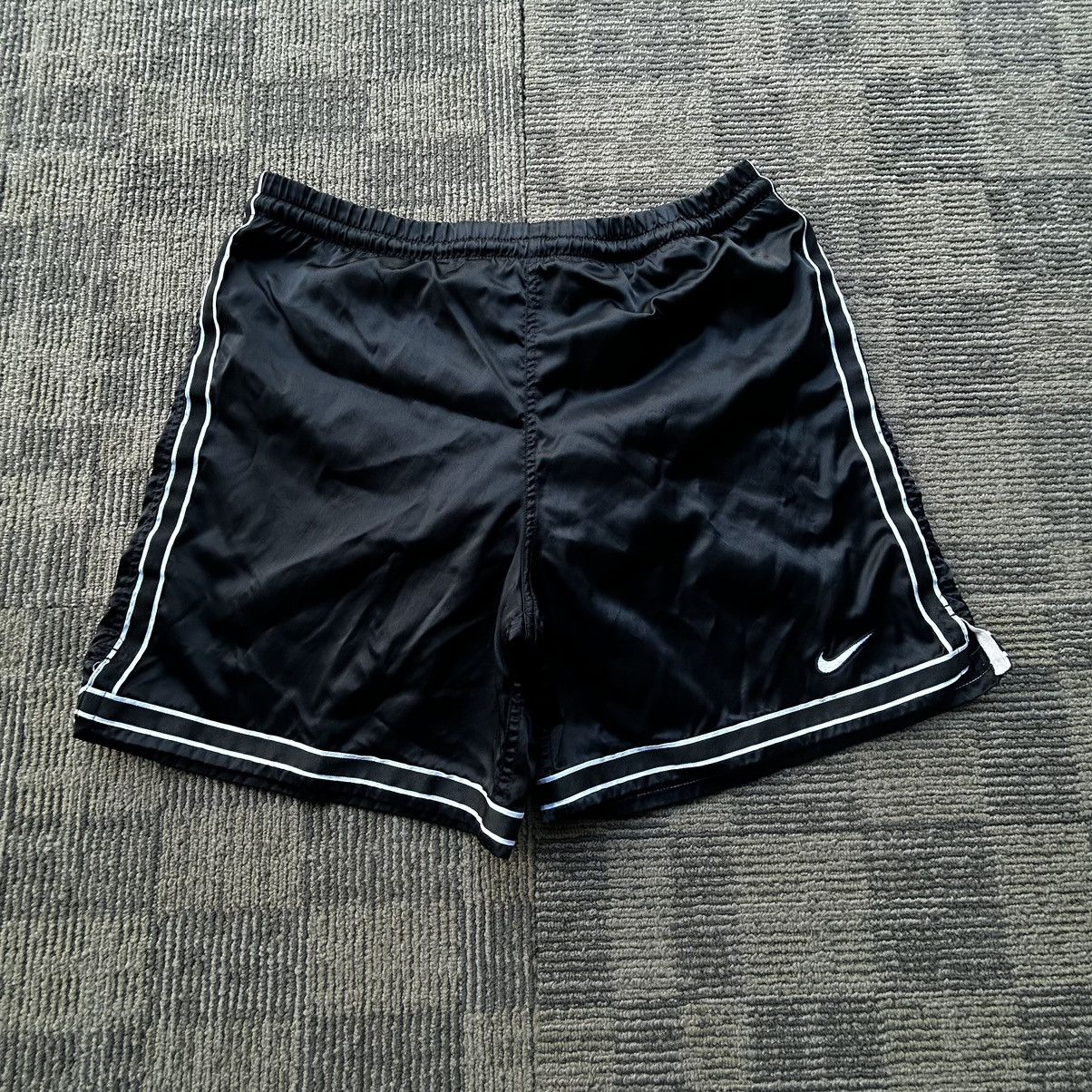 Nike Vintage Y2K Nike Black Nylon Embroidered Swoosh Shorts Size US 32 / EU 48 - 1 Thumbnail
