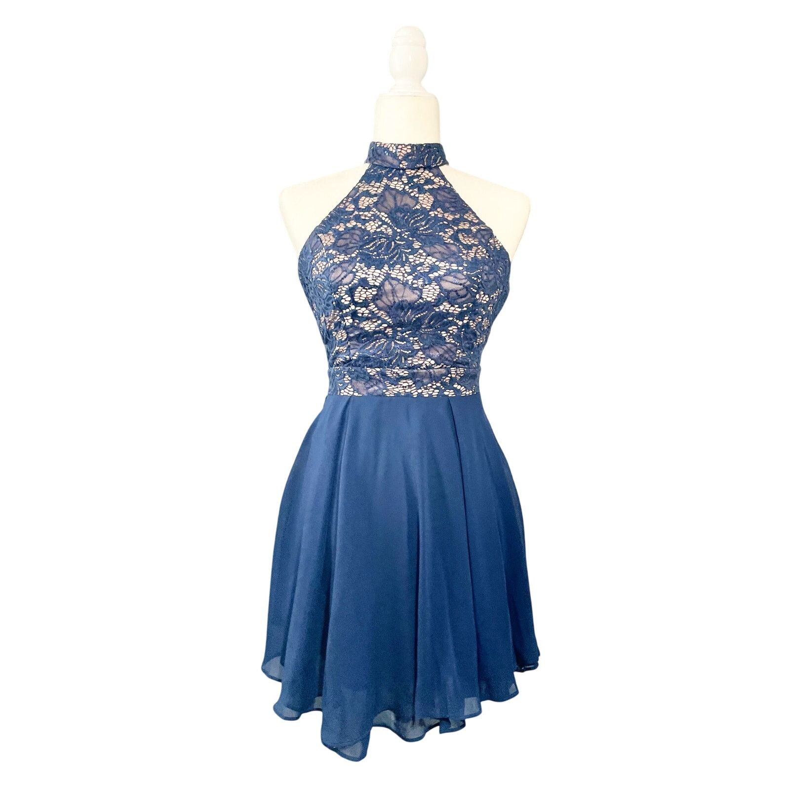 Other Be Smart Juniors Semi-Formal Navy Lace Halter Skater Dress Size S / US 4 / IT 40 - 1 Thumbnail