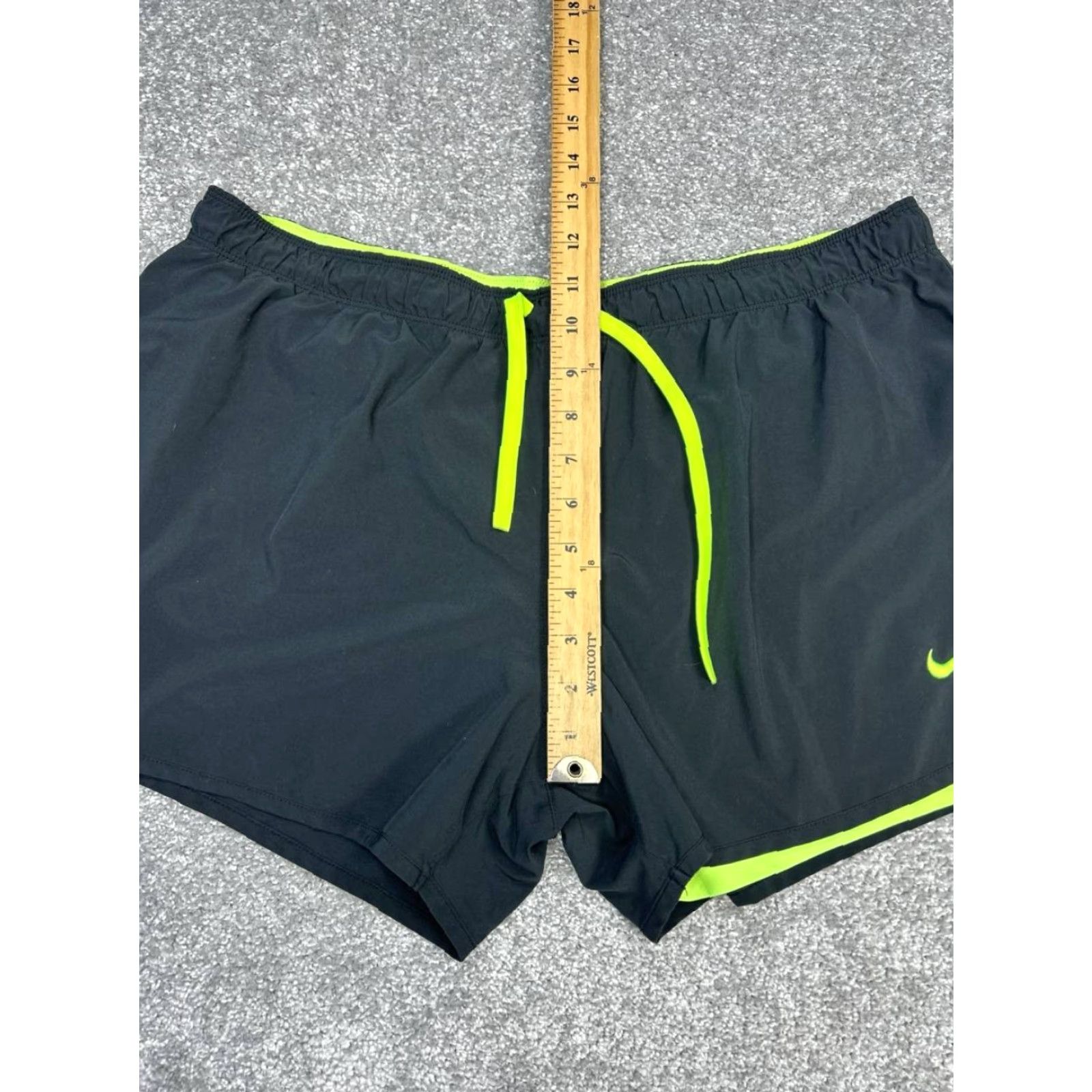 Nike Nike Running Shorts Womens XL Black Dri Fit Compression Liner Lacrosse Logo - Activewear, Nike Brand, Women, XL, Black, Running & Gym, 90s? Size 40" / US 18 - 6 Thumbnail
