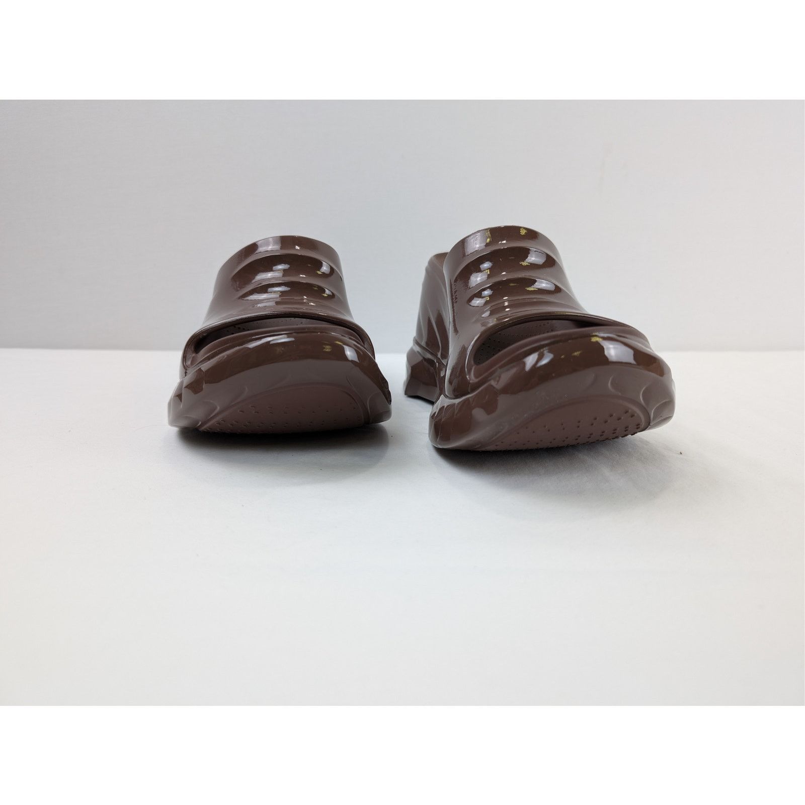 Givenchy o1rshd1 Marshmallow Slider Wedge Sandal in Chocolate Size US 9 / IT 39 - 5 Thumbnail