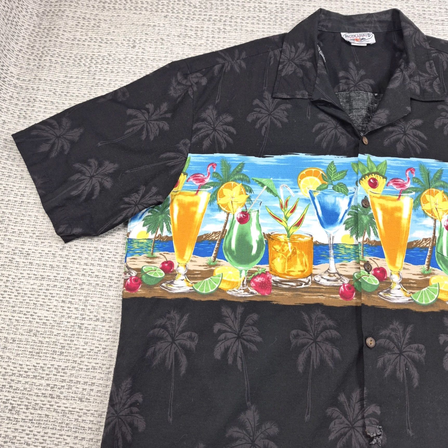 Vintage VINTAGE Pacific Legend Apparel Shirt Mens 2XL Black Hawaiian Cocktail Aloha Tropical Graphic Print Short Sleeve Button-Up Beach Mens Size US XXL / EU 58 / 5 - 4 Thumbnail