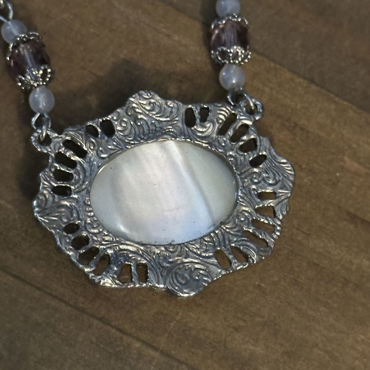 Other × Vintage Vintage 1928 silver ornate link mother of pearl necklace Size ONE SIZE - 7 Thumbnail