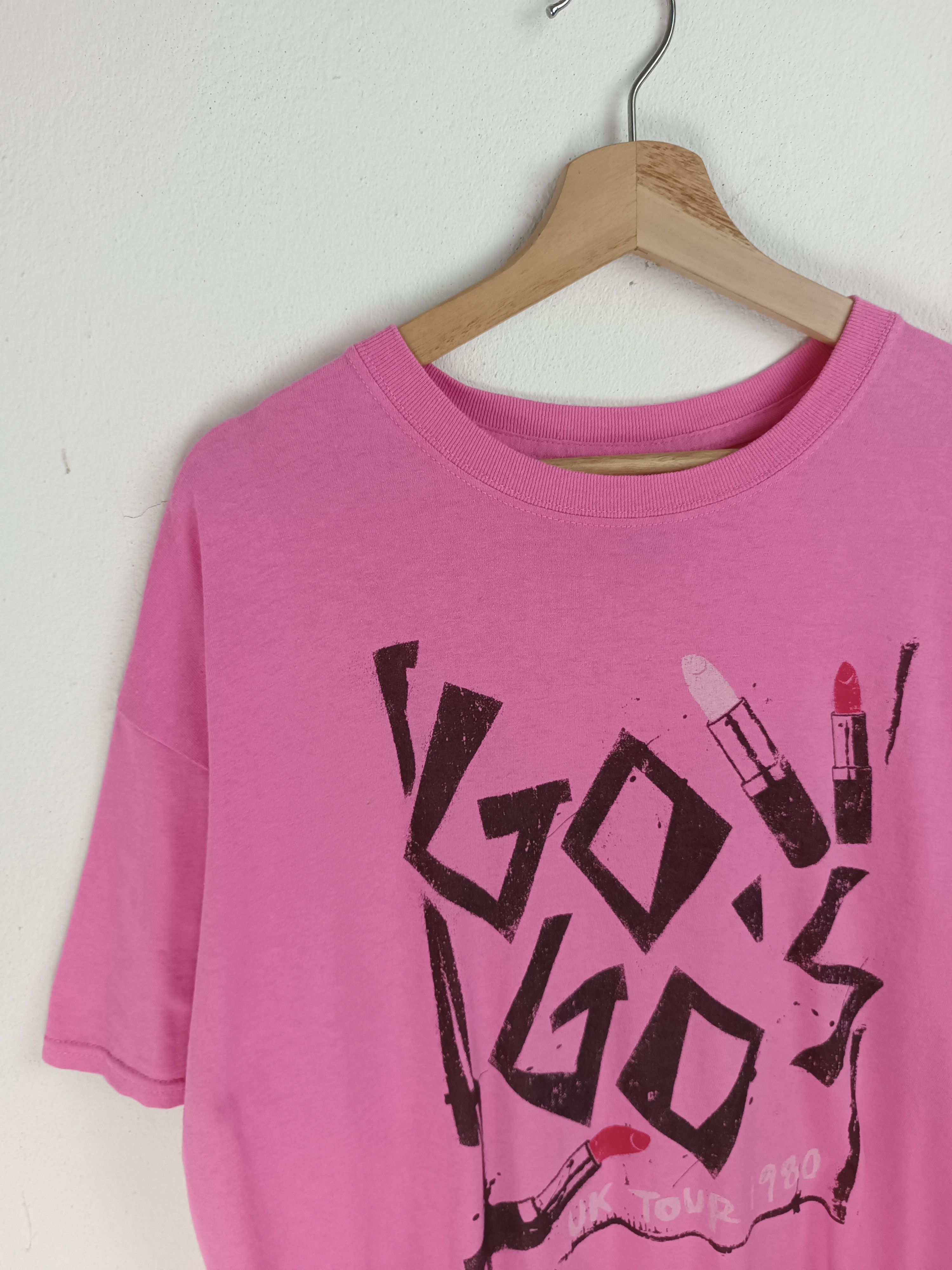 Vintage VINTAGE THE GO GO'S UK TOUR 1980 REPRO TOUR TEE VERY RARE Size US XL / EU 56 / 4 - 5 Thumbnail