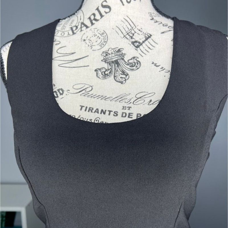 Krisa Open Cut Out Strap Back Scoop Neck Zip Side Crop Top Size S / US 4 / IT 40 - 15 Thumbnail