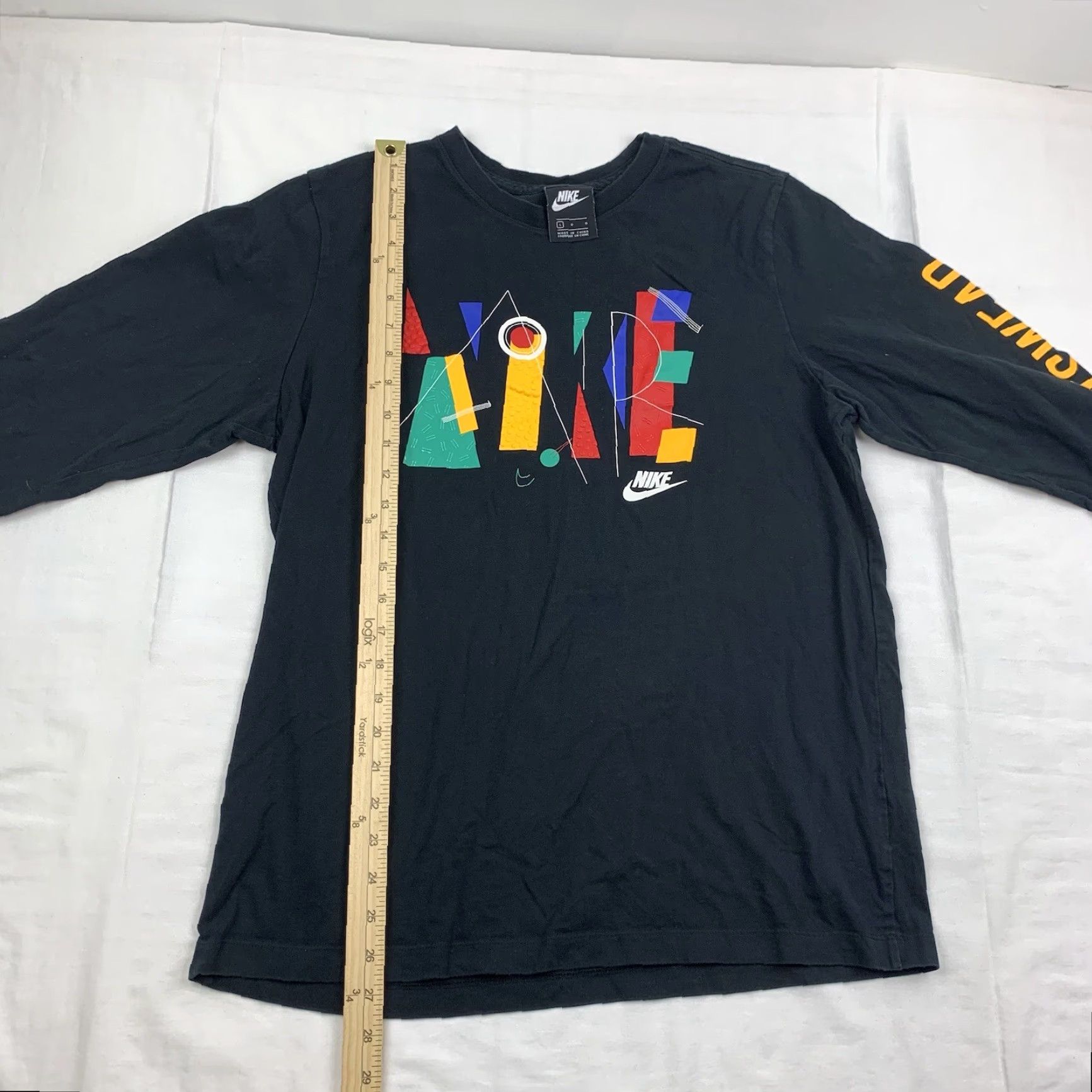 Nike Nike Air Long Sleeve Shirt Adult Large Black Geometric Abstract Sportswear Urban Mens Regular Crew Neck T-Shirt Size US L / EU 52-54 / 3 - 6 Thumbnail