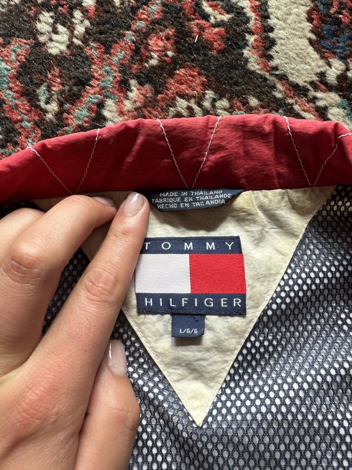 Tommy Hilfiger Vintage Tommy Hilfiger Sailing Gear Vest Size US L / EU 52-54 / 3 - 3 Thumbnail