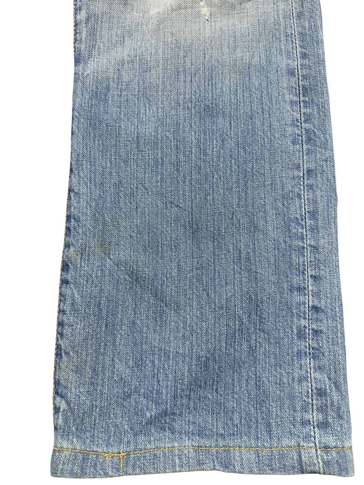 Levi's Levis 502 Vintage 90's With Distressed and Baggy Style Faded Size US 33 - 12 Thumbnail
