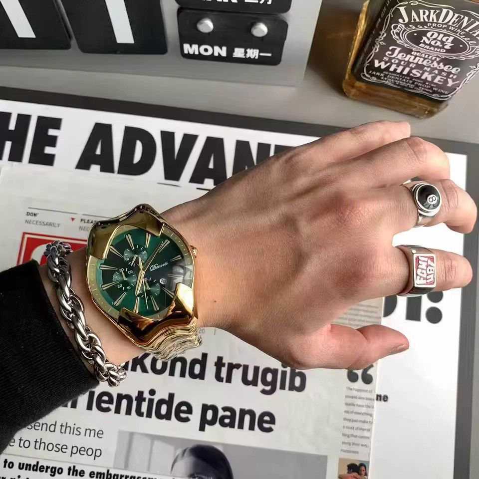 Vintage Stainless steel armoured watch Y2K design retro green dial Size ONE SIZE - 3 Thumbnail