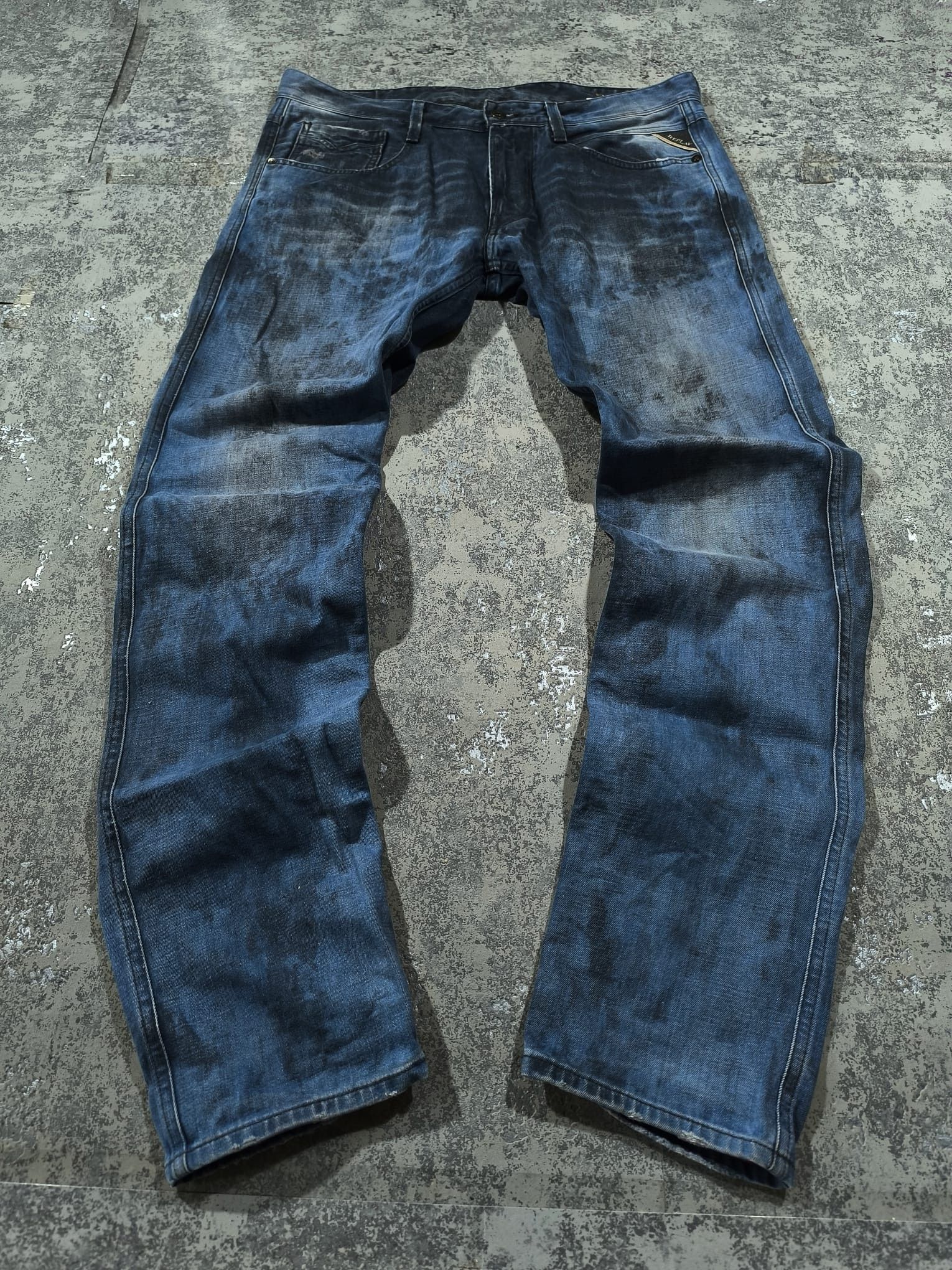Other REPLAY ITALY HEDI SLIMANE ROCKSTAR STAINED LOOK JEANS Size US 34 / EU 50 - 12 Thumbnail