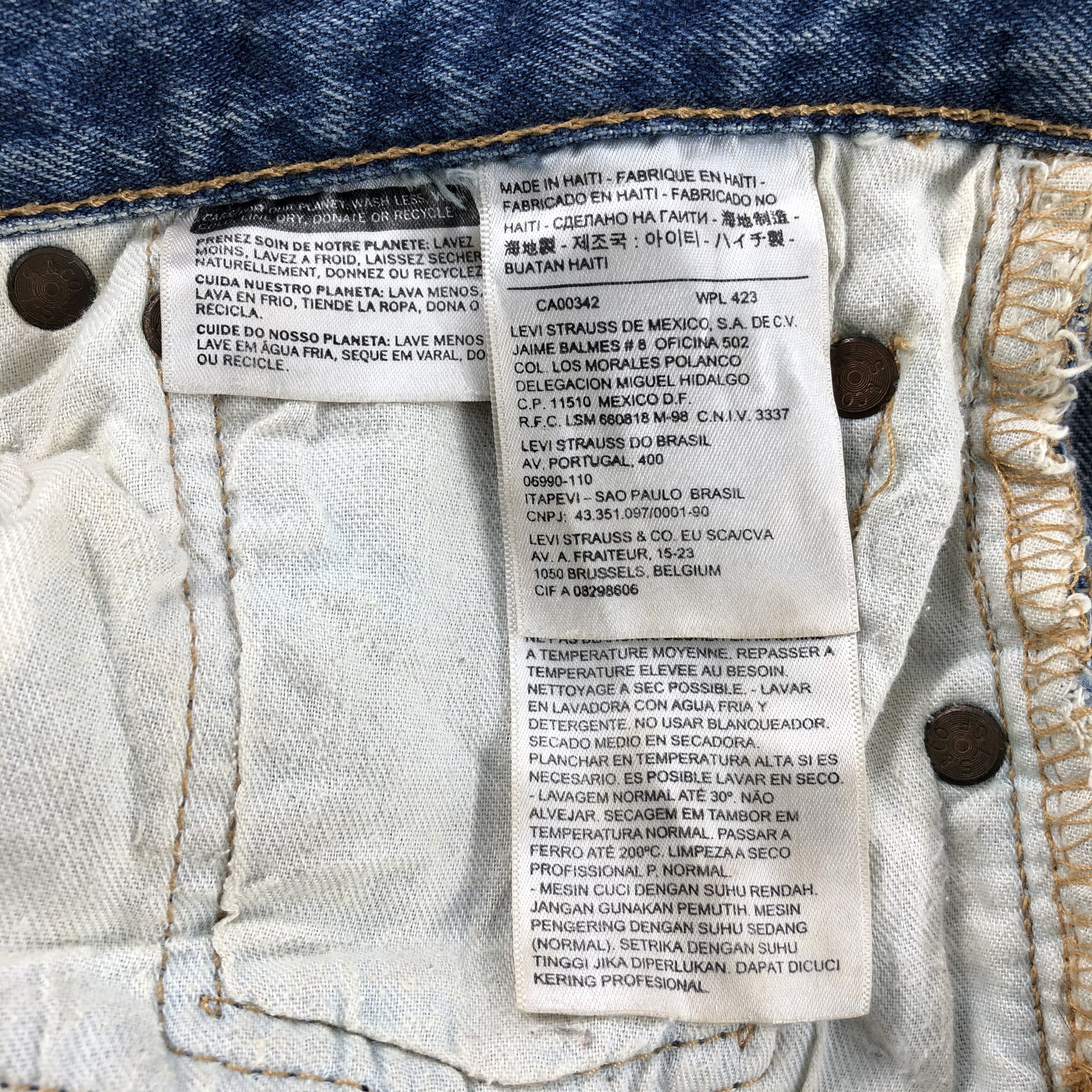 Levi's Vintage Rusty Light Washed Levis 501 Jeans-J972 Size US 33 - 10 Thumbnail