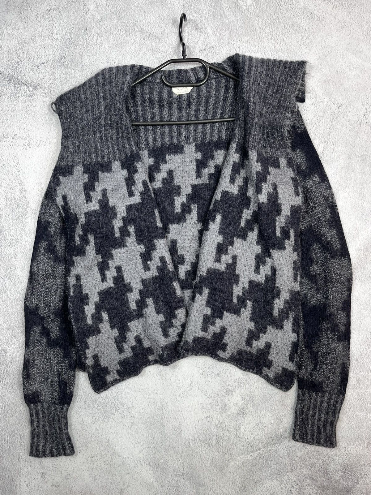 Max Mara Vintage Y2K Max Mara asymmetric wool cardigan for Japan S Size S / US 4 / IT 40 - 2 Thumbnail