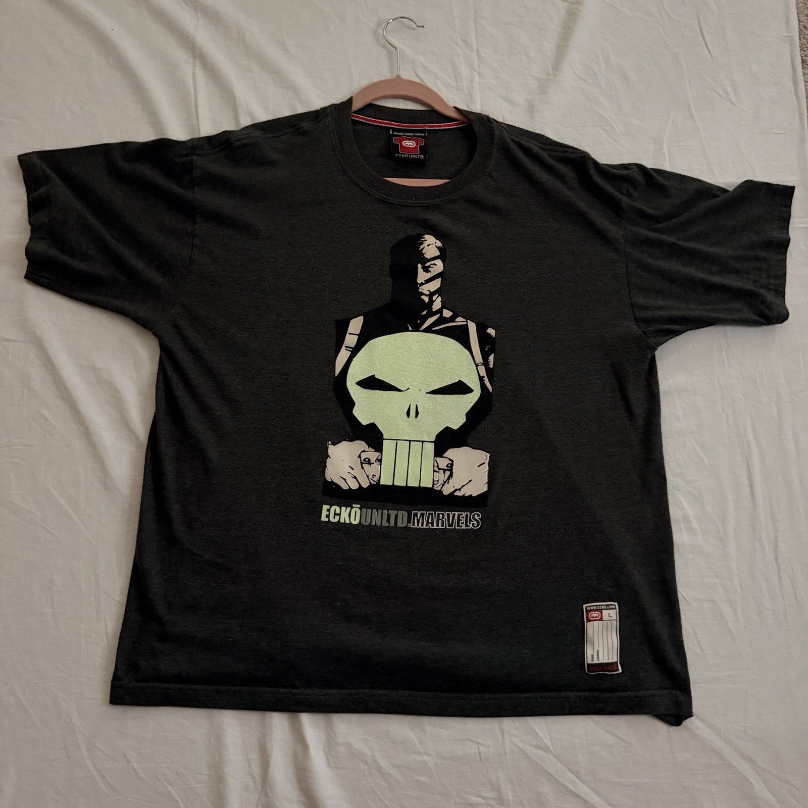 Ecko Unltd. Ecko Unltd Marvel Punisher Skull Glow In The Dark T Shirt Size US L / EU 52-54 / 3 - 1 Thumbnail