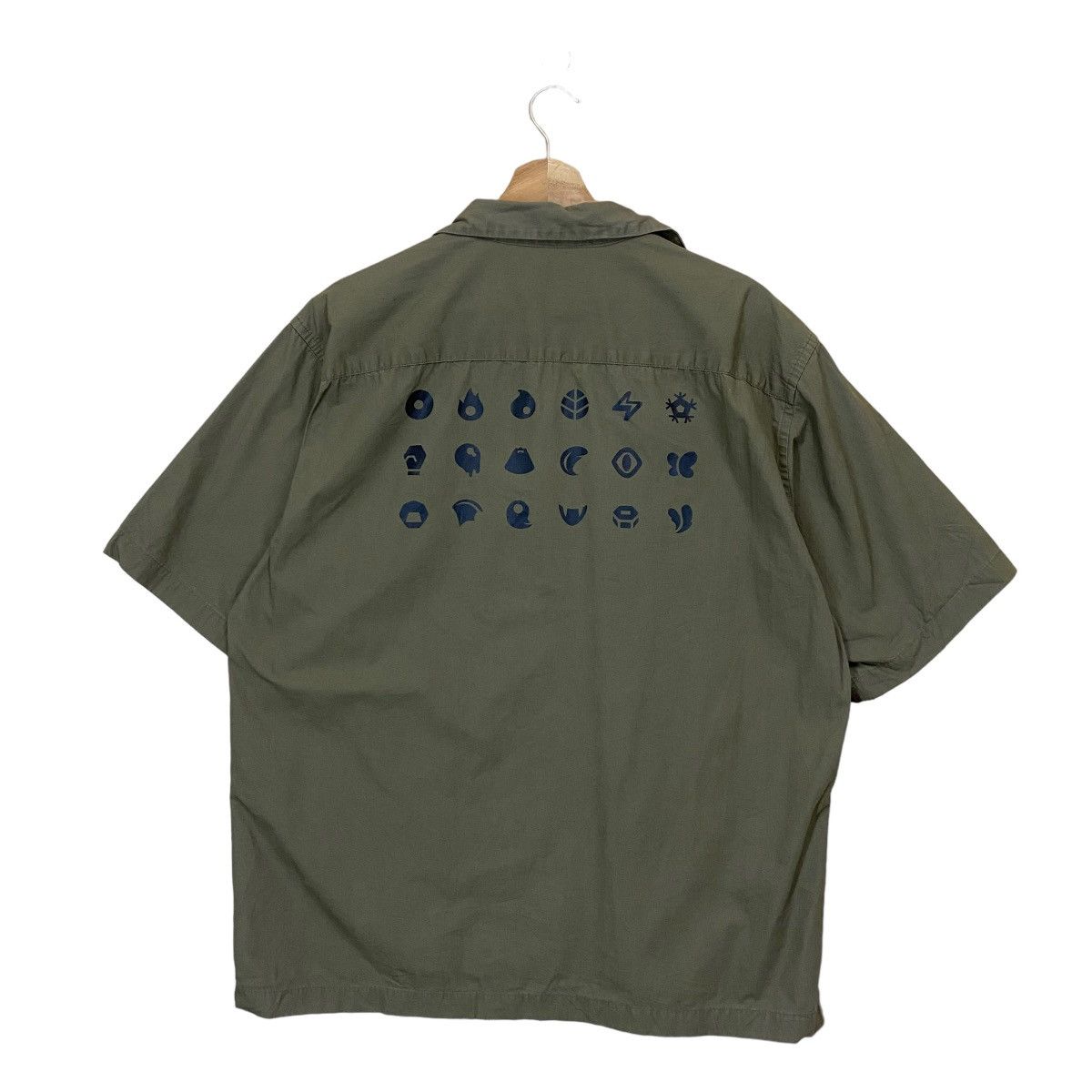 Japanese Brand Pokemon Shortsleeve Shirt Size US L / EU 52-54 / 3 - 1 Thumbnail