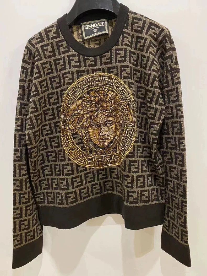Versace Versace Long-sleeved pullover Size M / US 6-8 / IT 42-44 - 1 Thumbnail