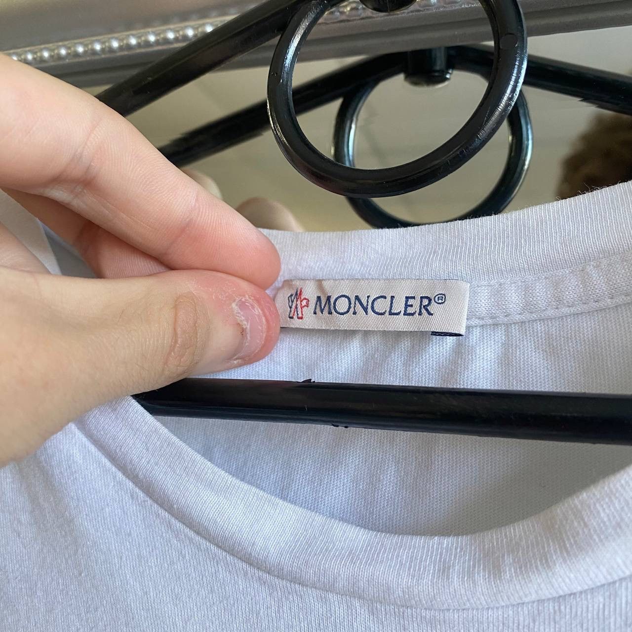 Moncler Moncler Big Logo T-Shirt Size US L / EU 52-54 / 3 - 4 Thumbnail