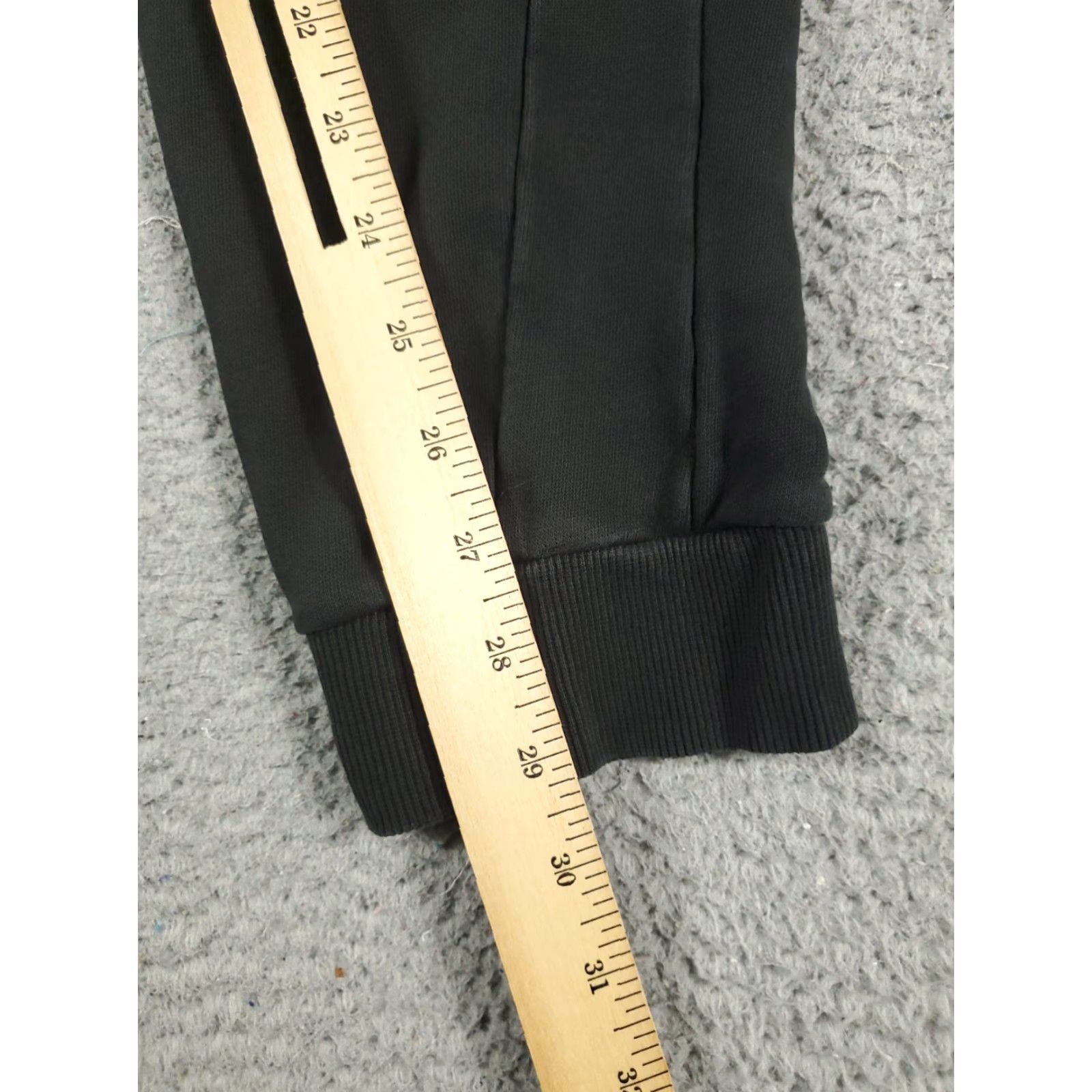 Puma PUMA Pants Men Regular Size M Black Sweatpants Style Joggers Casual Athletic track pants Size US 31 - 4 Thumbnail