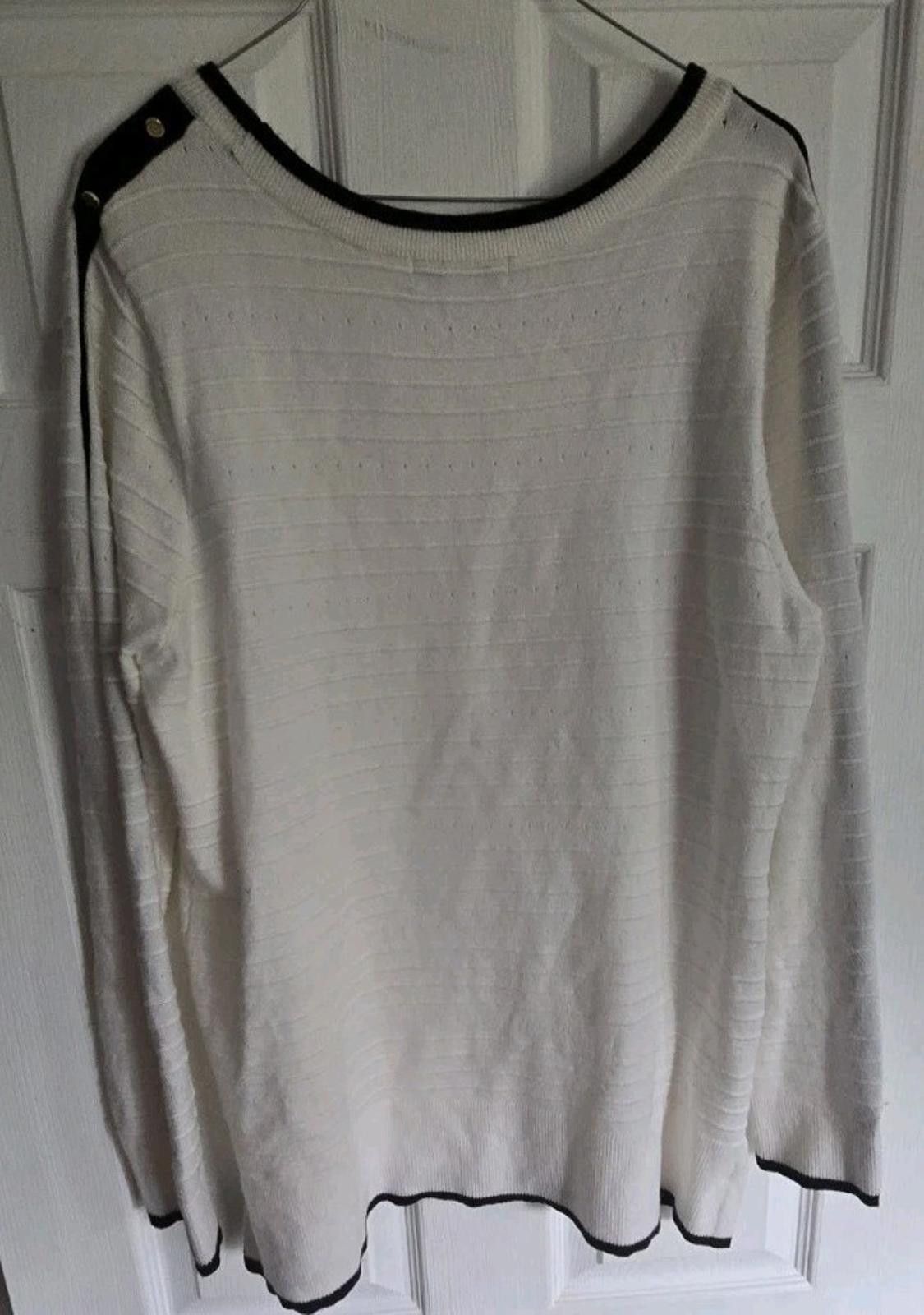 Other Liz Claiborne Womens Sweater Blouse Top Size Large L Cream Size L / US 10 / IT 46 - 4 Thumbnail