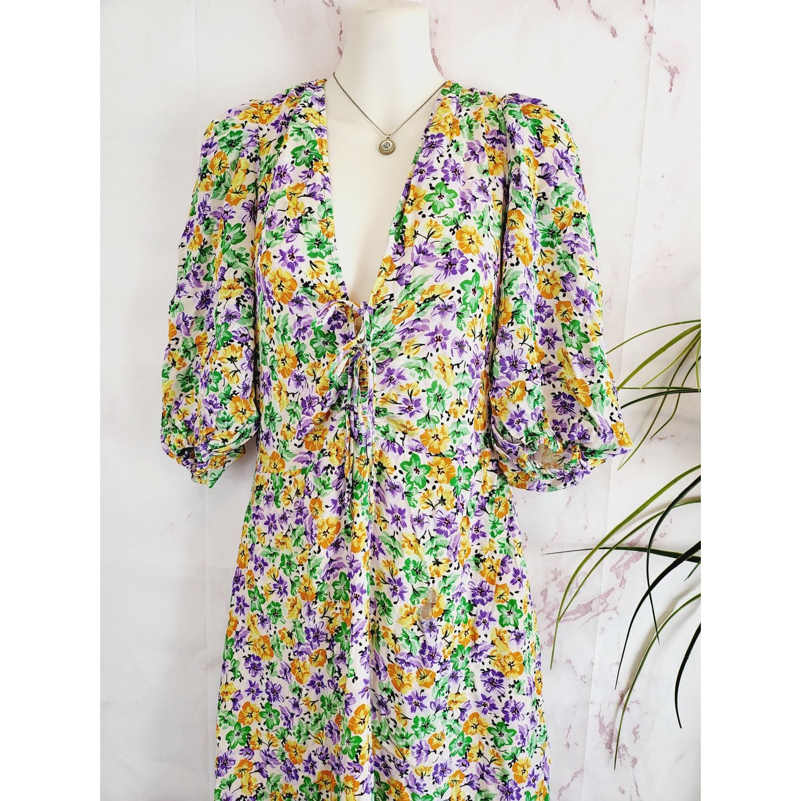 NICHOLAS NICHOLAS Danielle Lace-Up Ruched Floral-Print Crepe Midi Size S / US 4 / IT 40 - 4 Thumbnail