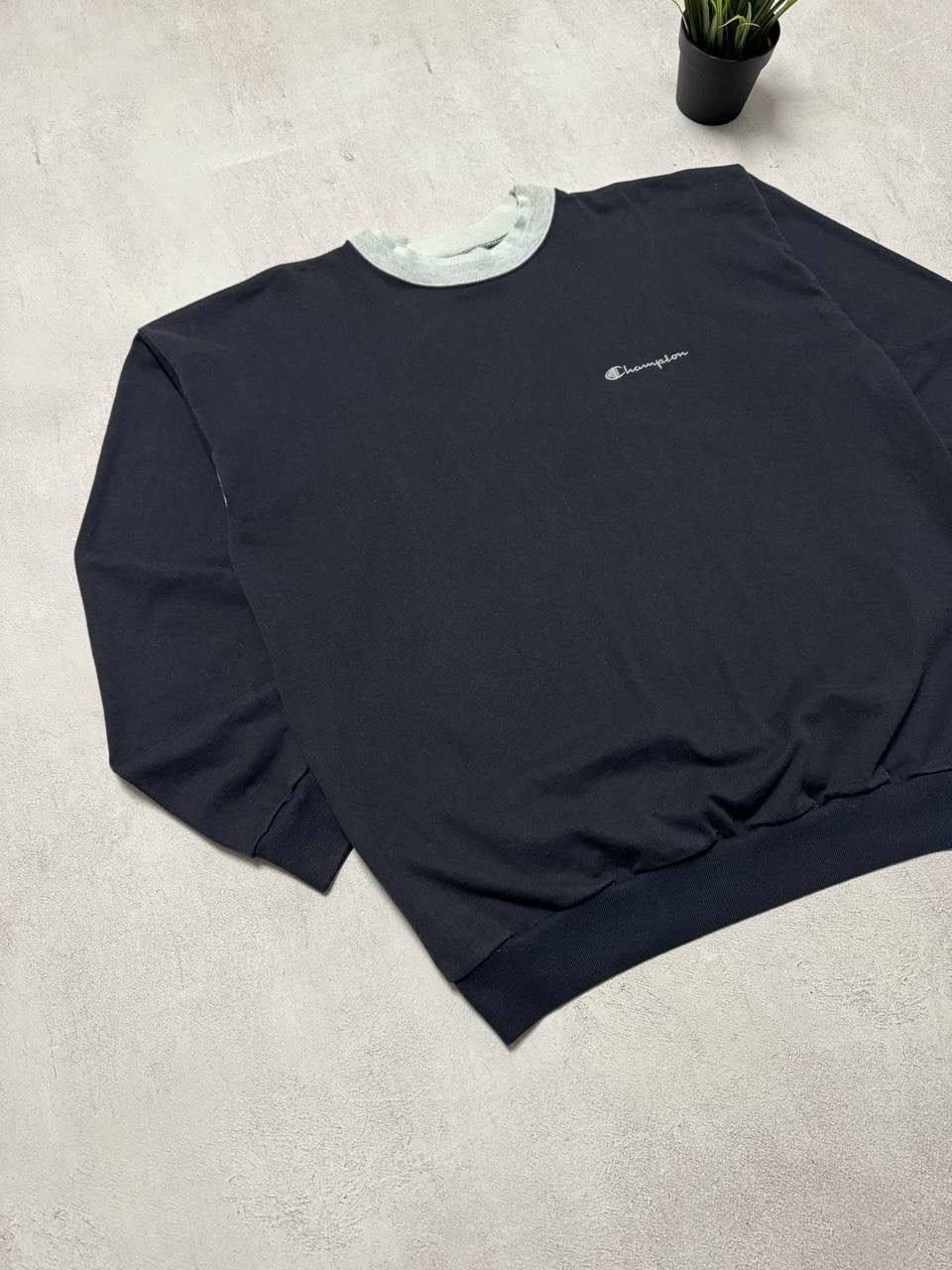 Champion × Vintage Vintage Champion Crewneck Sweatshirt Boxy Fit Mini Logo 80s Size US XL / EU 56 / 4 - 2 Thumbnail