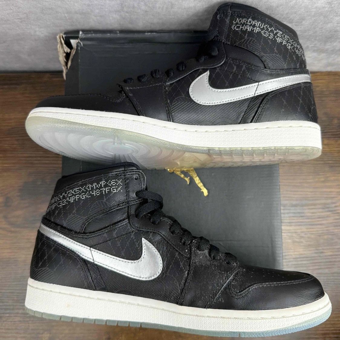 Jordan Brand NEW Air Jordan 1 Retro High All-Star Passport 850703-011 OG Size US 9 / EU 42 - 4 Thumbnail