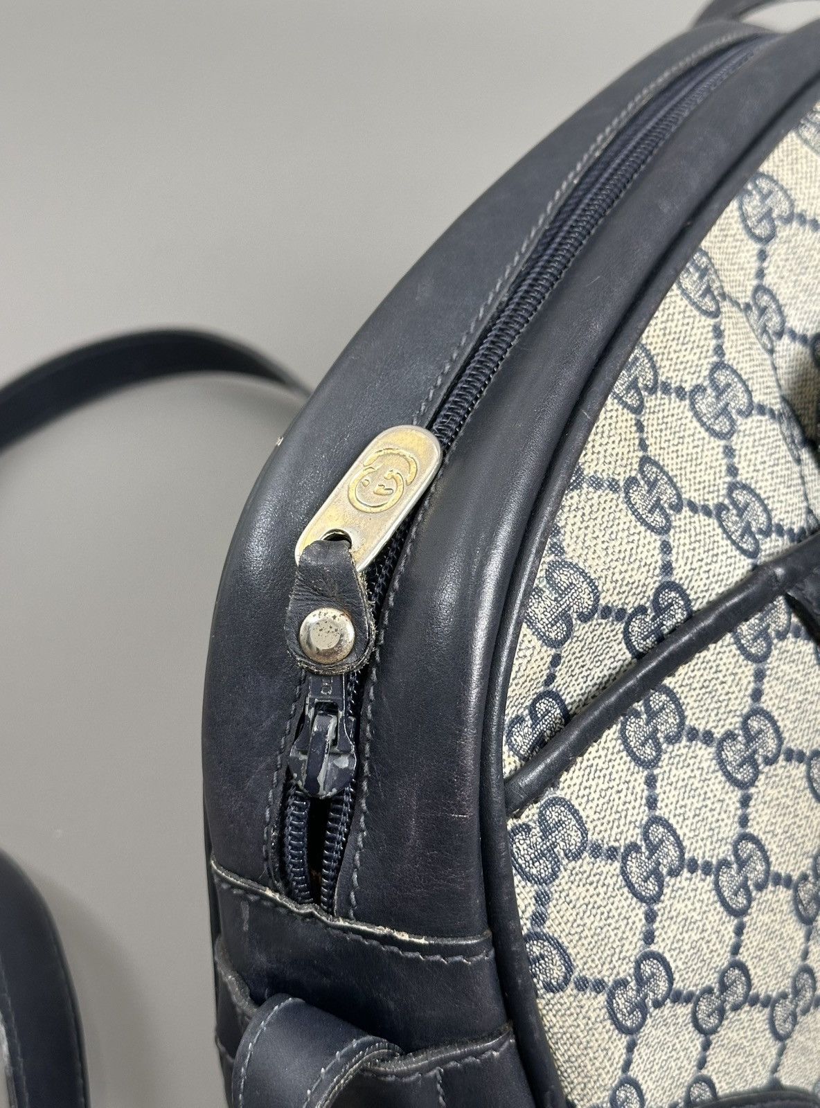 Gucci Gucci - Vintage GG Monogram Supreme Pattern - Coated - Navy Size ONE SIZE - 11 Thumbnail