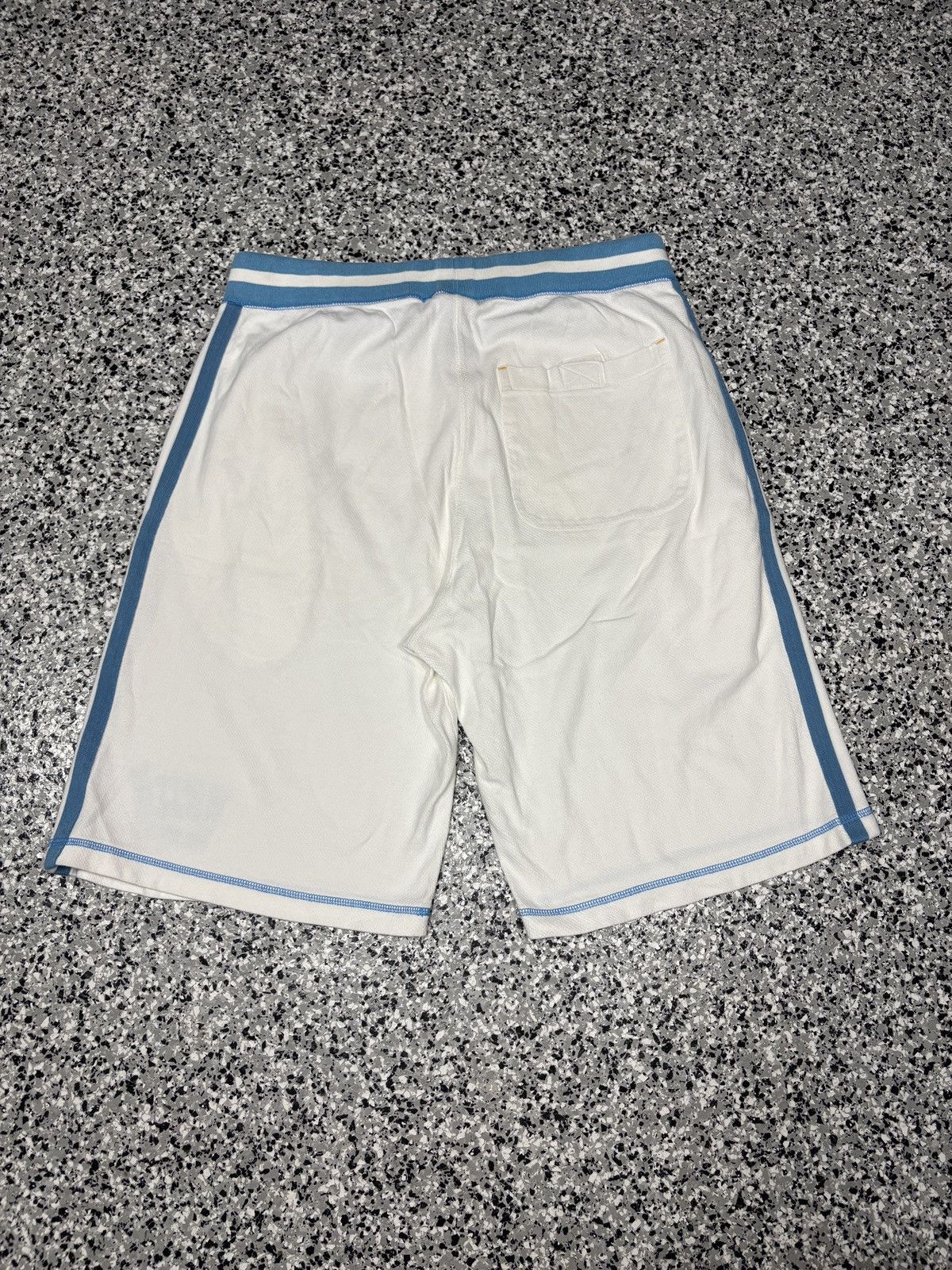 Ecko Unltd. Y2K Ecko Untld. Embroidered White Baggy Sweat Shorts Size L Size US 34 / EU 50 - 2 Thumbnail