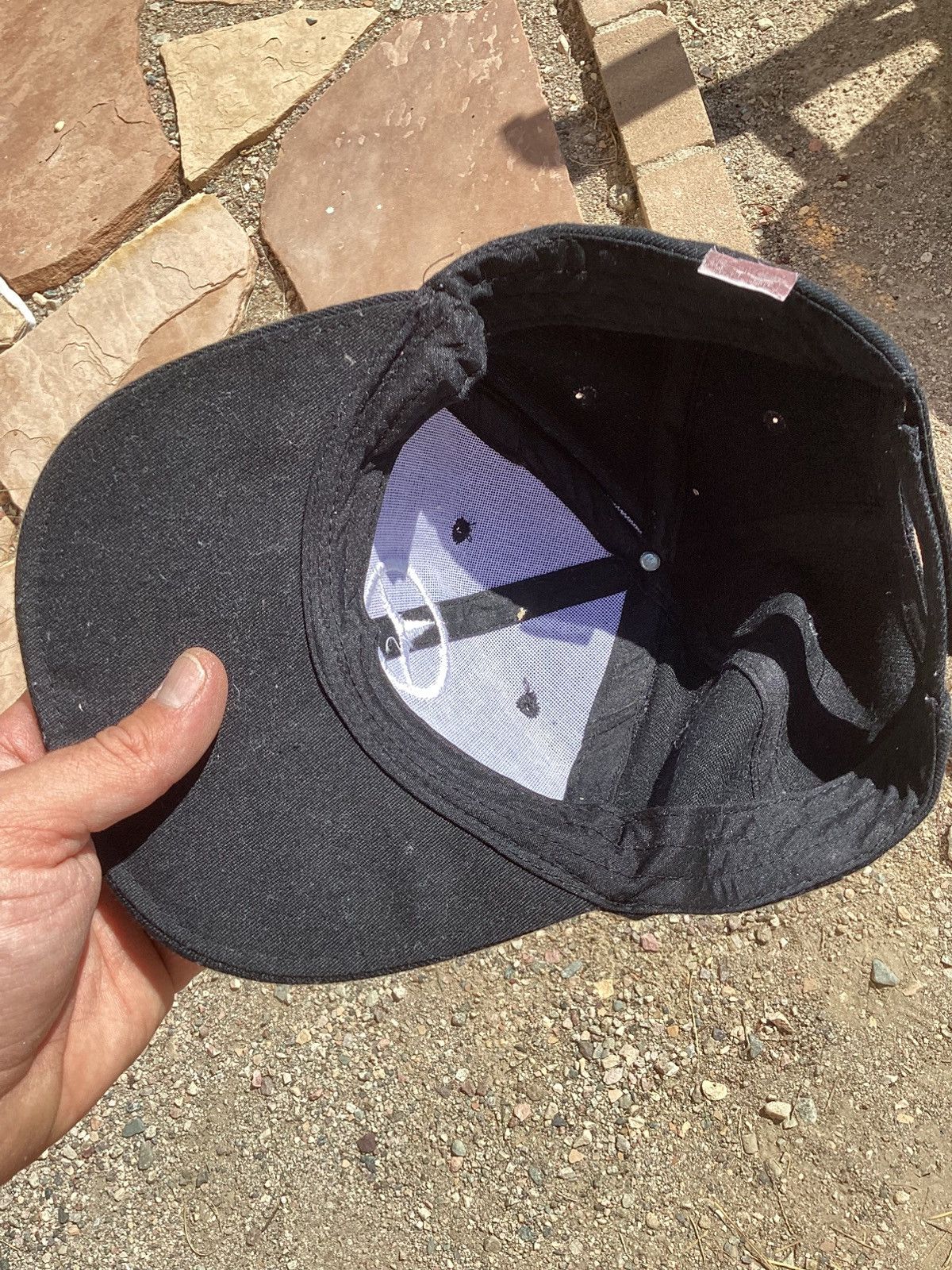 Mercedes-Benz Vintage 90s black Mercedes-Benz adjustable strap back hat Size ONE SIZE - 3 Thumbnail