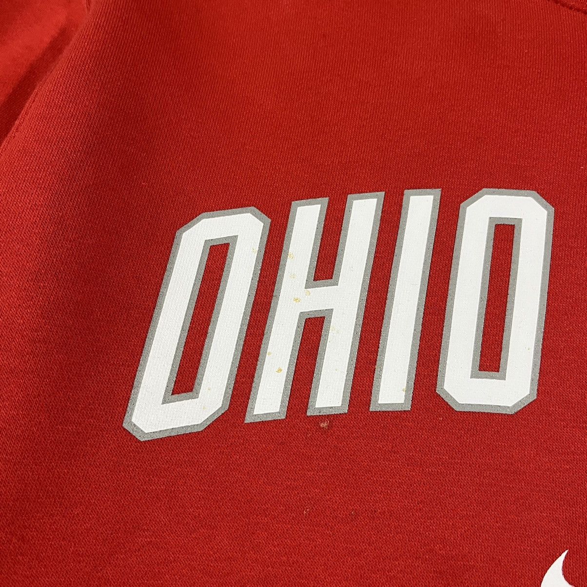 NCAA × Nike Ohio State Nike Center Swoosh Essential Pullover Crewneck Size US XL / EU 56 / 4 - 3 Thumbnail